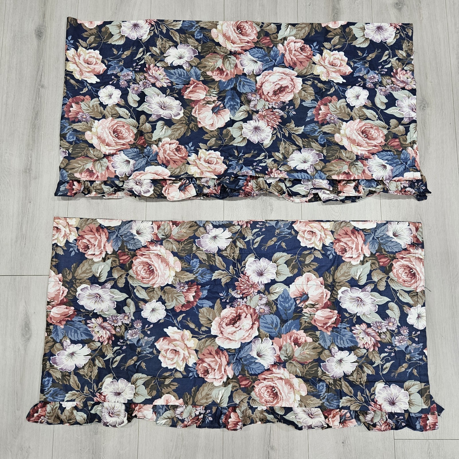 VTG JC Penney Big Pink Floral Roses Window Valances Navy Blue Chintz Pair 70X18″