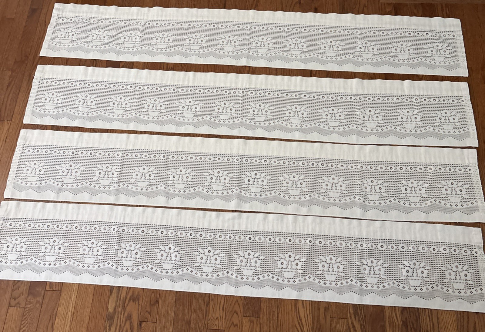 Lot 4 JCPenney Lace Window Valance Cream Floral Crocheted Rod Pocket 11×69″ VTG