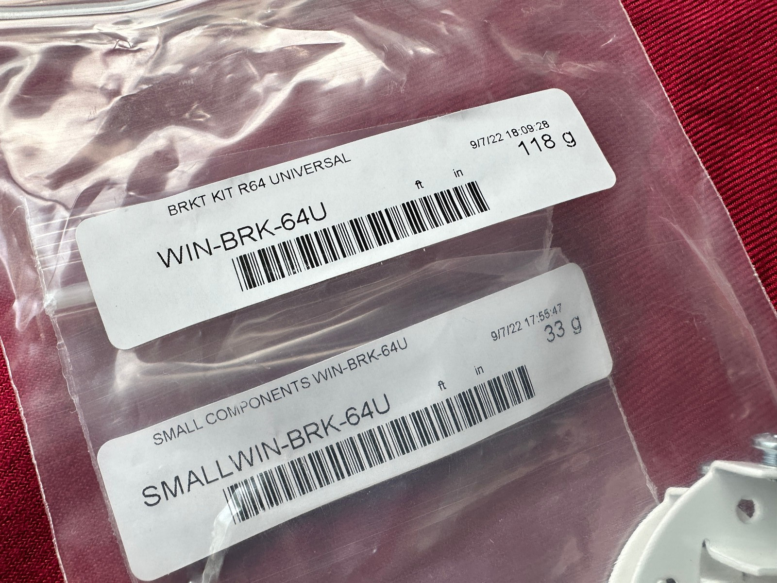 Lutron WIN-BRK-64U Roller 64 Universal Bracket New