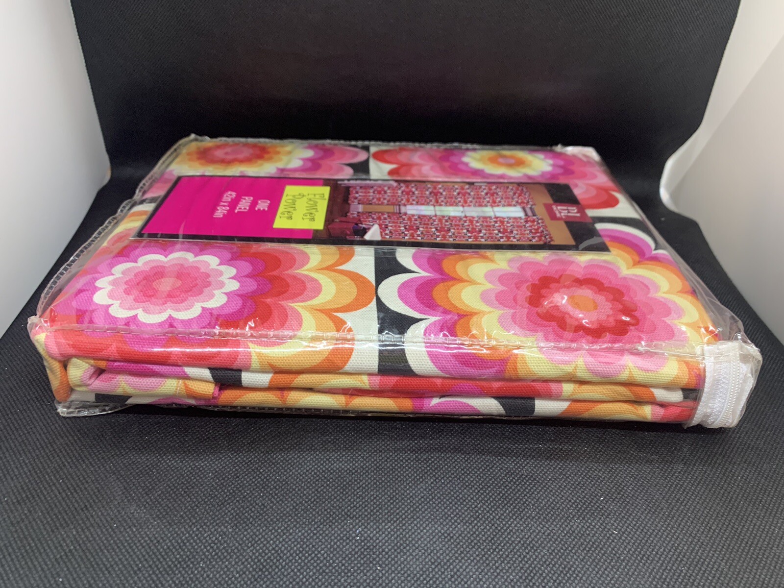 One Panel Drape Curtain 44 in x 84 in Flower Power Pink by BL Home UNOPENED NEW
