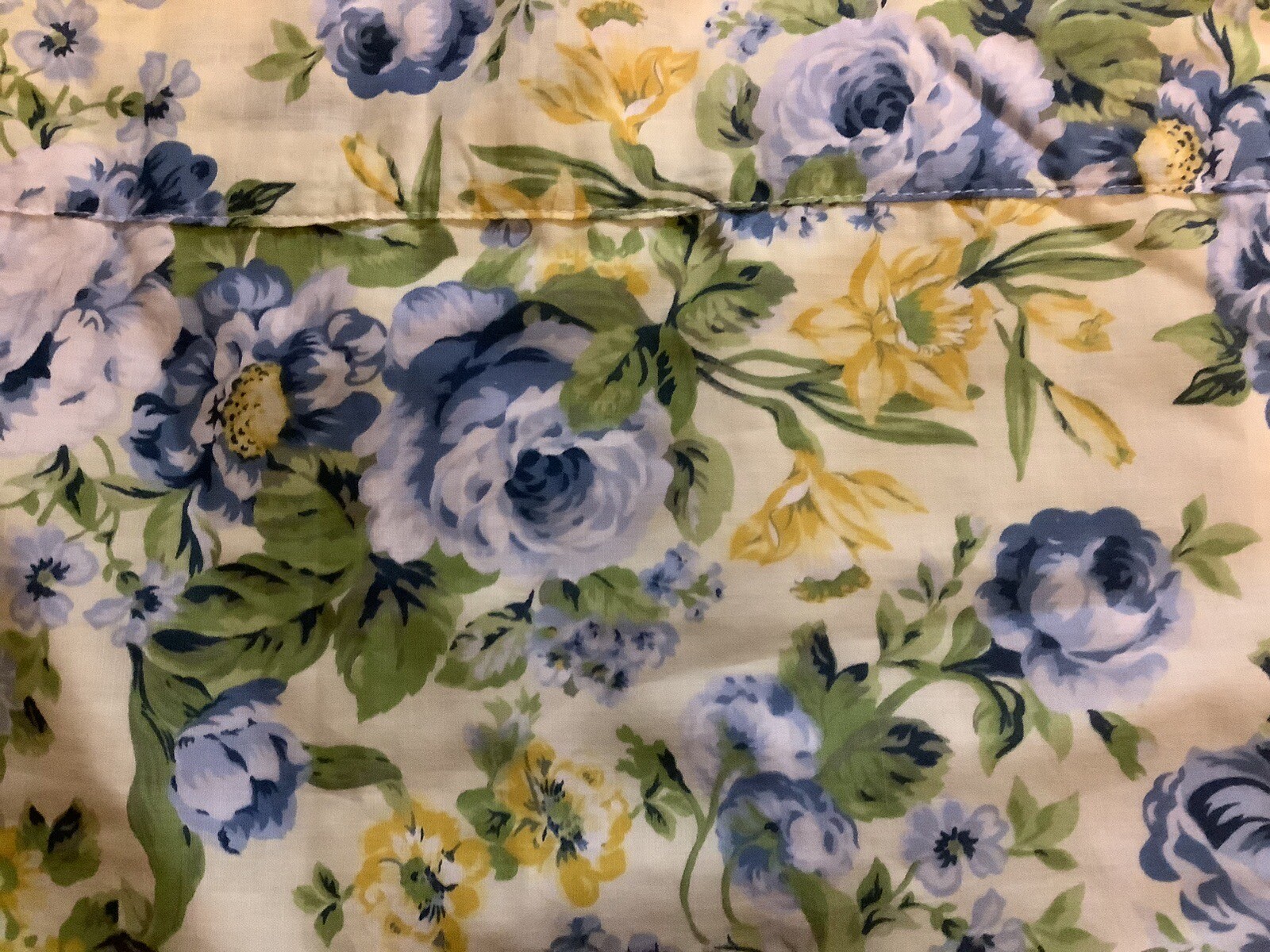 JC Penny~Valance~Blue & Yellow Floral~88×20.5~Beautiful~Excellent~Lined~Quality