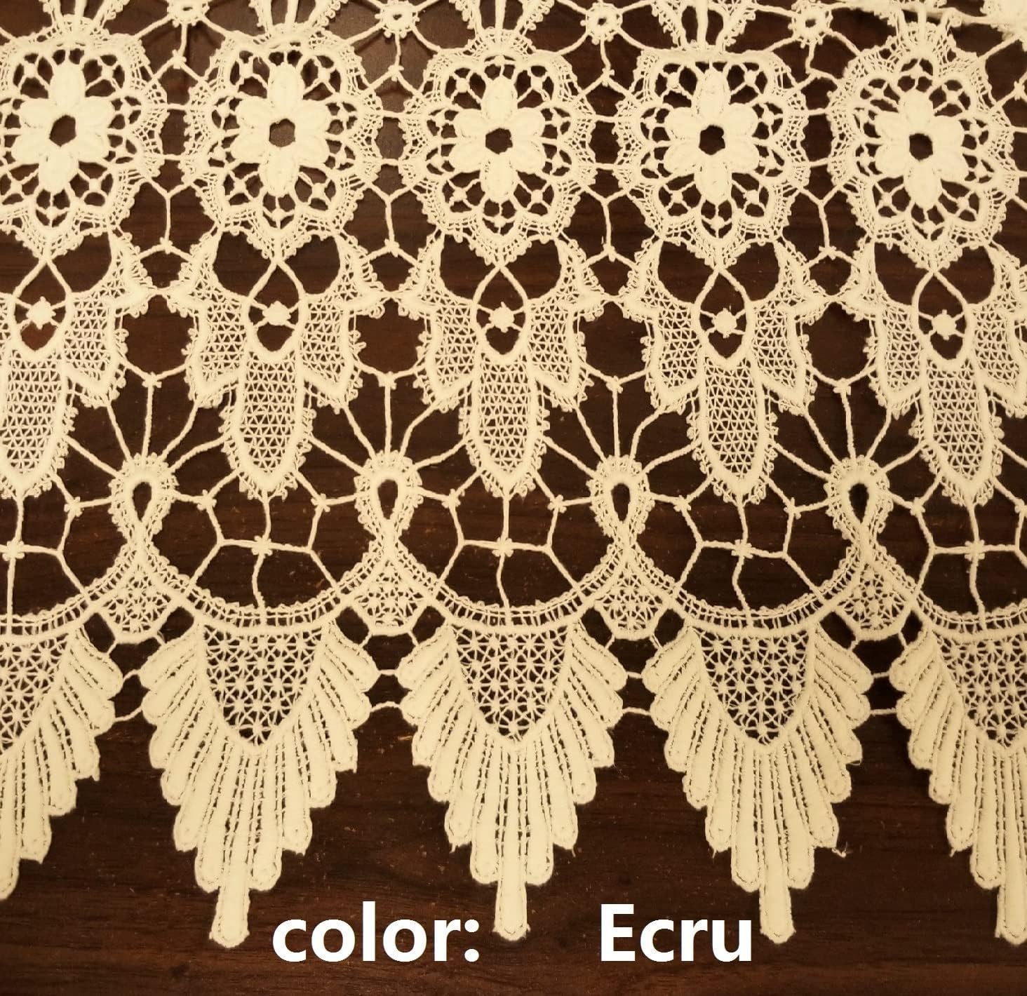 Medallion Macramé Tier 24″,Ecru, 35W x 24L