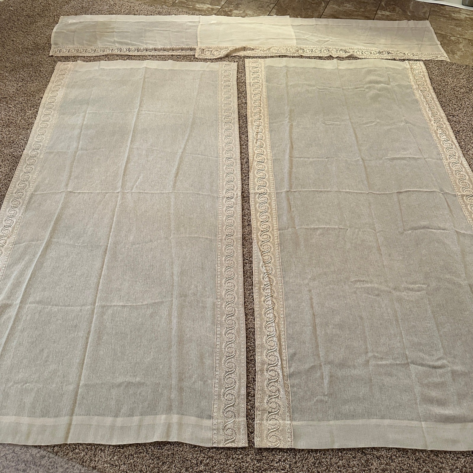 Chris Madden JCP Sheer Beige Lace Embroidered Curtain Panels Valance Set 41×83