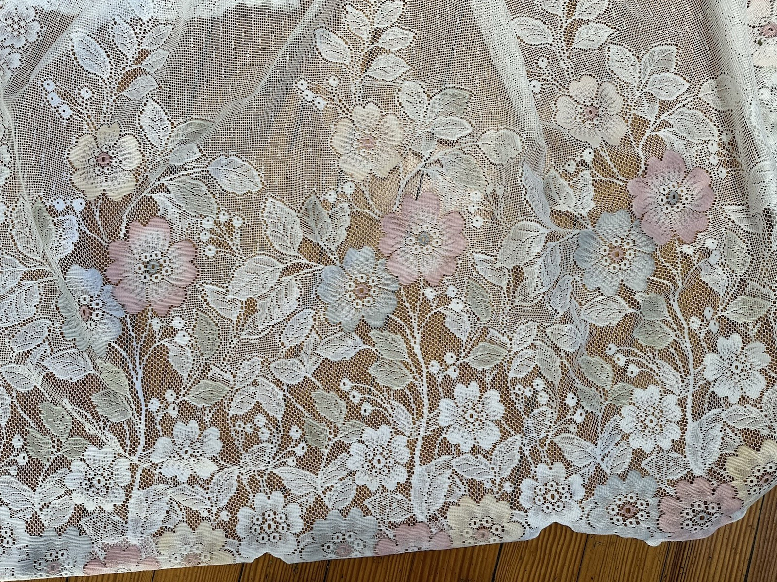 Unbranded white lace with multicolor floral pattern W. 58″ L. 80″ cutain panel