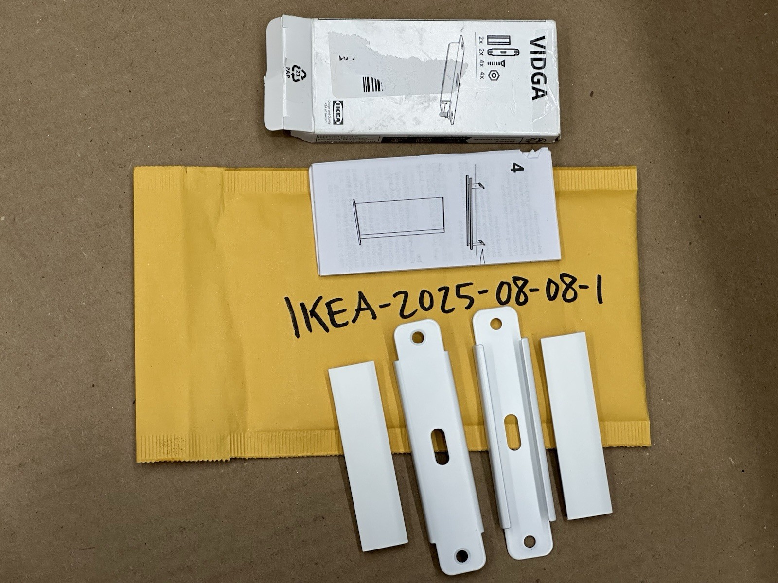Ikea VIDGA 2 x Ceiling Brackets for 2 Curtain Rails, White 205.860.76 – NEW