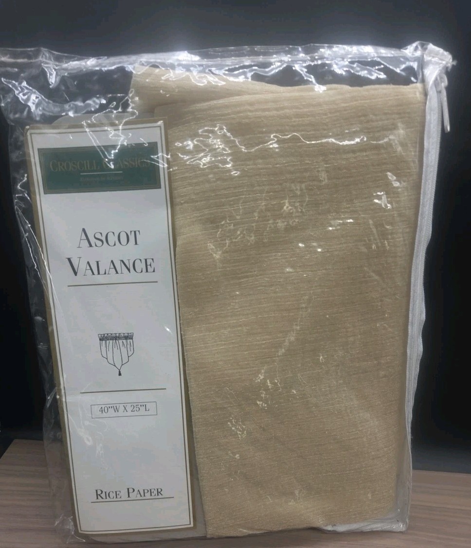 Croscill Classic Exclusively For JC Penny Champagne Ascot Valance 40×25″ L