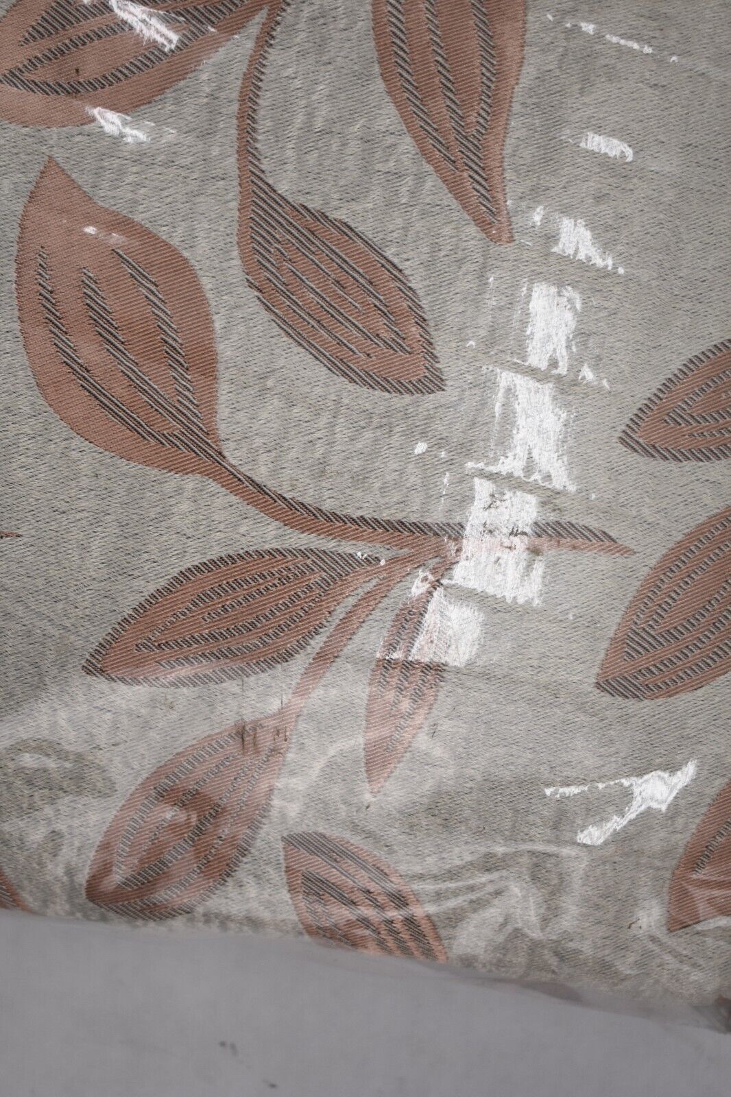 Superior Bronze Leaves Design Blackout Grommet Top 2-Panel Curtain 52″ x 84″