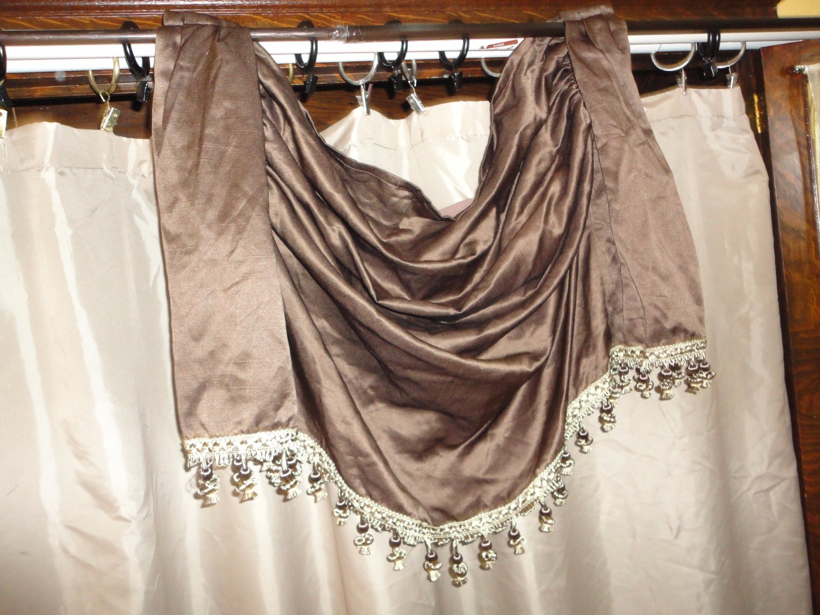 CHRIS MADDEN DARK BROWN SATIN WATERFALL SWAG (1) VALANCE 30 X 32 BALL FRINGE