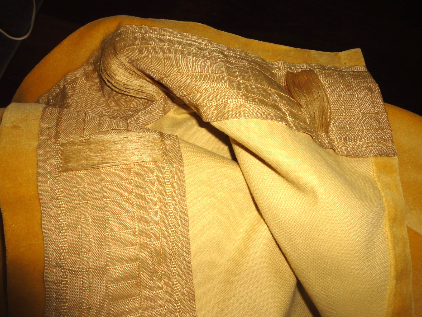 IKEA SANELA SMOOTH GOLD MODERN VELVET (2) CURTAINS DRAPERY PANELS 55X83