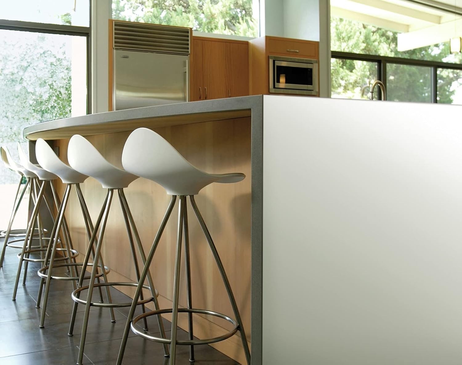 Matte White Self-Adhesive Film 17×78 – Decorative DIY Roll