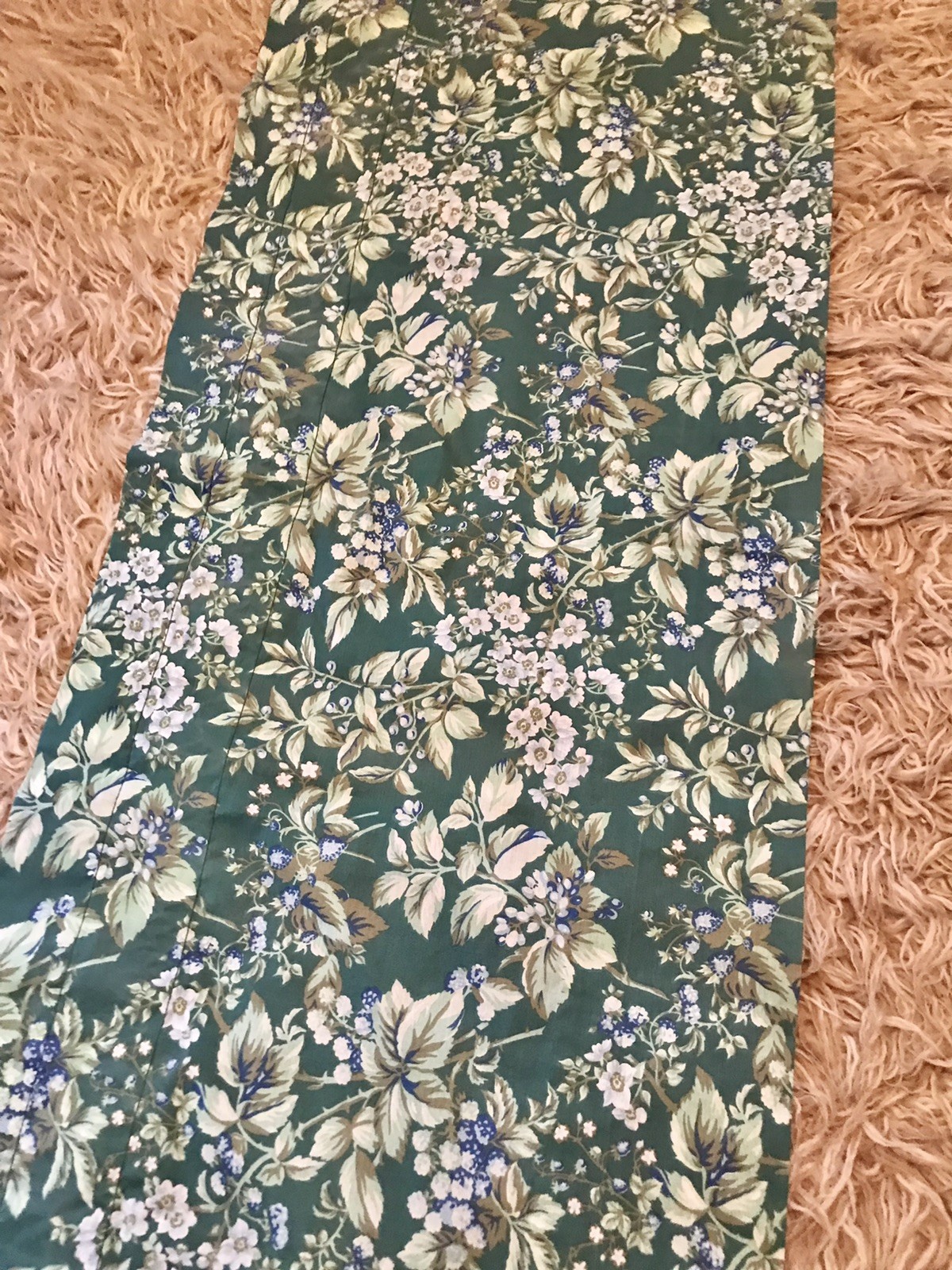 Laura Ashley Bramble Berry( 1 ) Window Valance Floral Green Blue 82”x22”