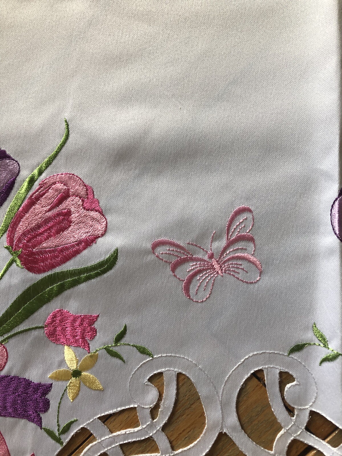 Springtime Tulip Embroidered Cutout Valance Blooms Flower Bouquet Window Valance