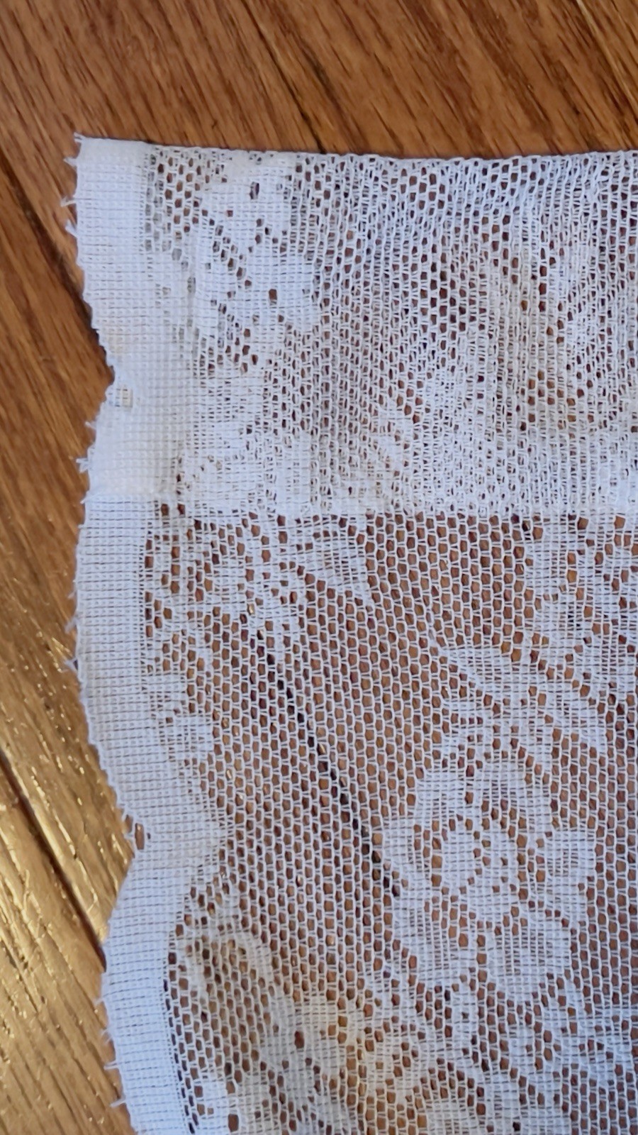 1 of 16 VTG WHITE ROSE FLORAL NET LACE CURTAIN PANELS SCALLOPED SIDES 60×87 8 PR