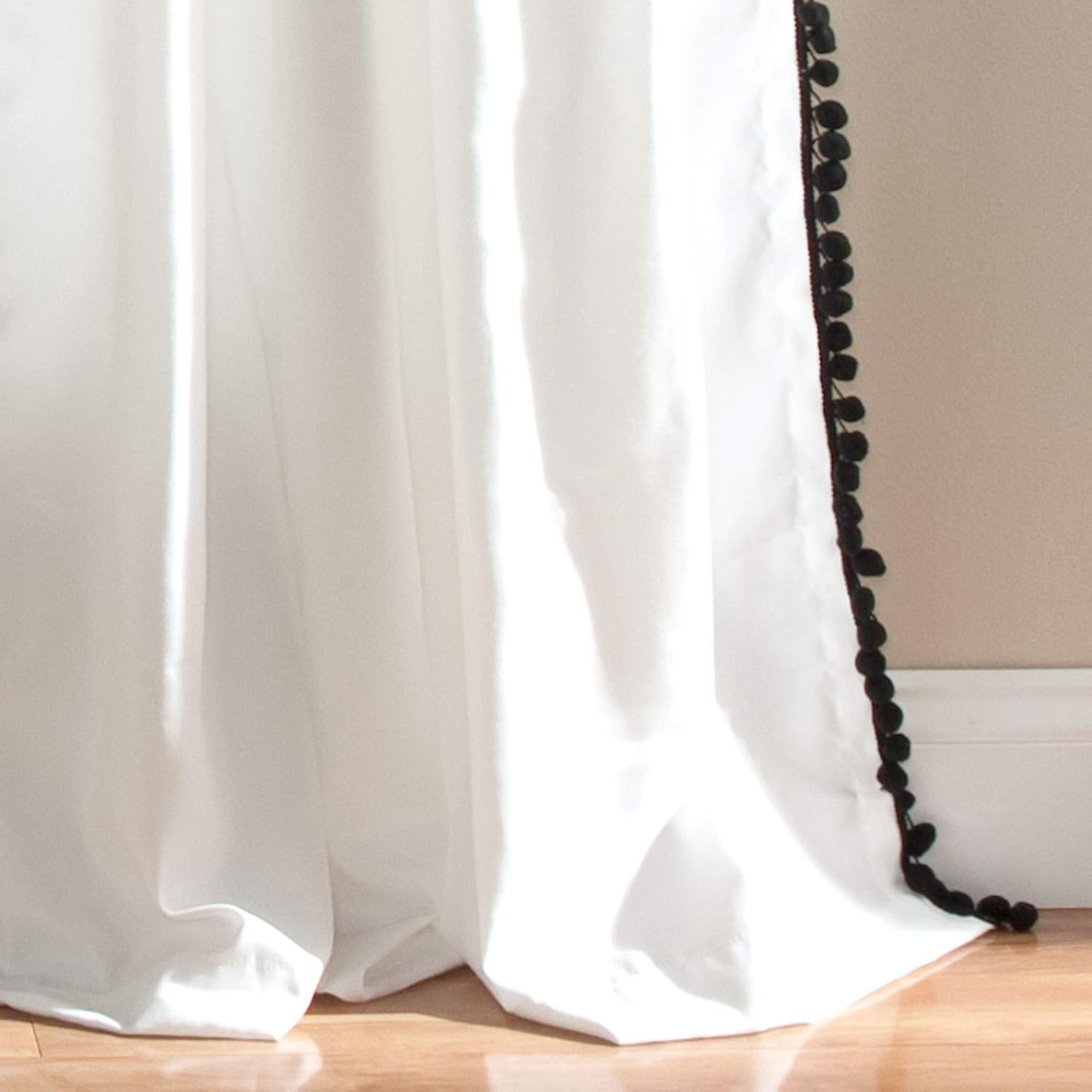 Lush Decor Window Curtain Panel Pom Sz 50 ” X 84″ White Black up to 4 Panels