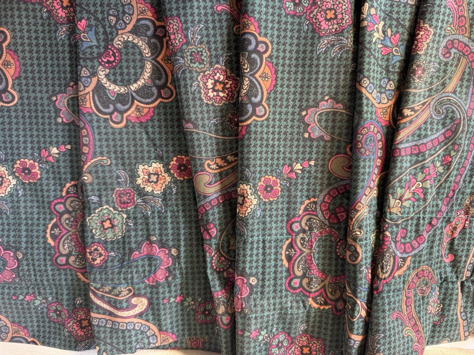 2 Croscill Blouson Equestrian Valances Herringbone/Paisley Spruce Green 18×88”