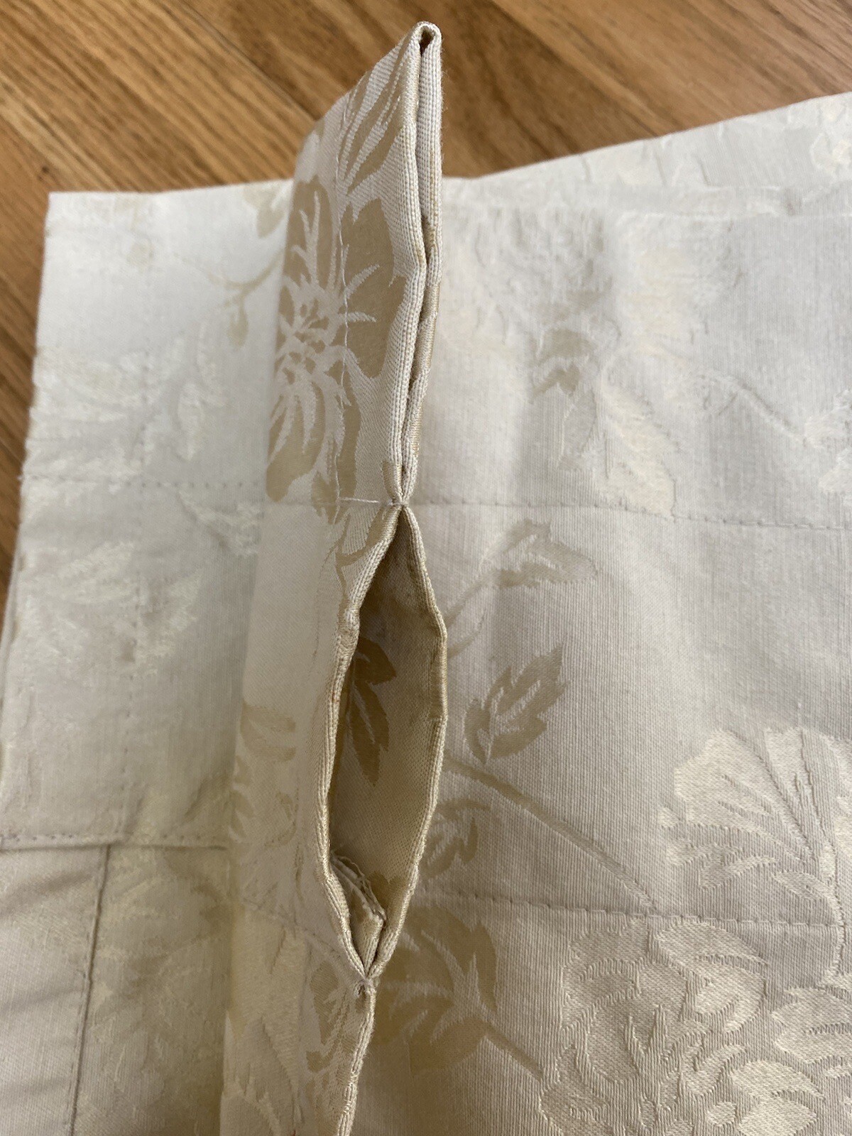 Pair Damask Jacquard Valances Springs Brand Floral Design Fringe Cream 70×16