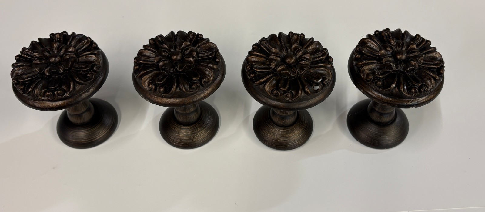 Curtain HoldBacks Drapery Holders Decorative Medallion Oil Rubbed Bronze Set 4
