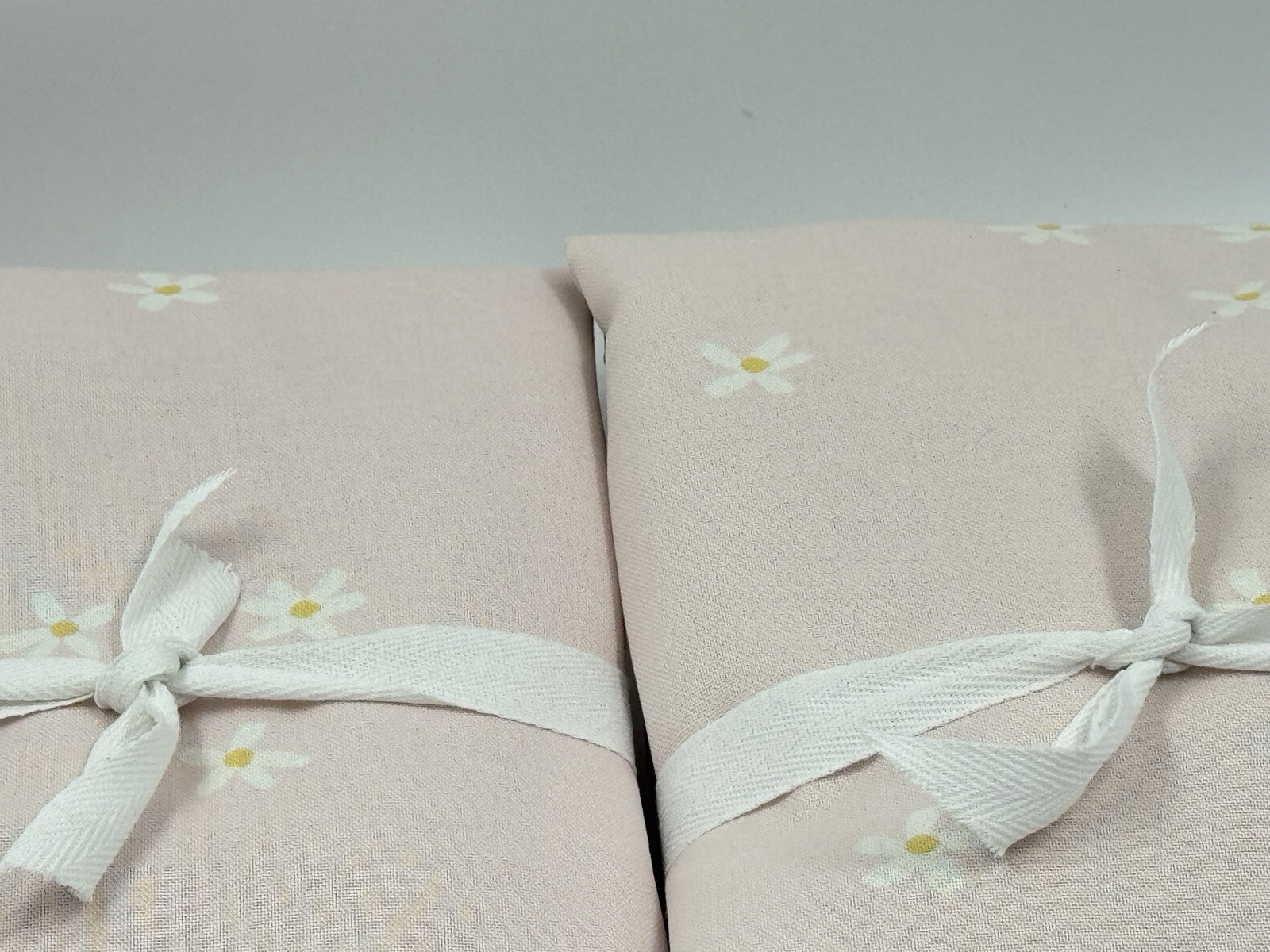 New Set/2 West Elm Kids Tiny Daisy Blackout Curtain, 48 x 96 Peach /Pink / Blush