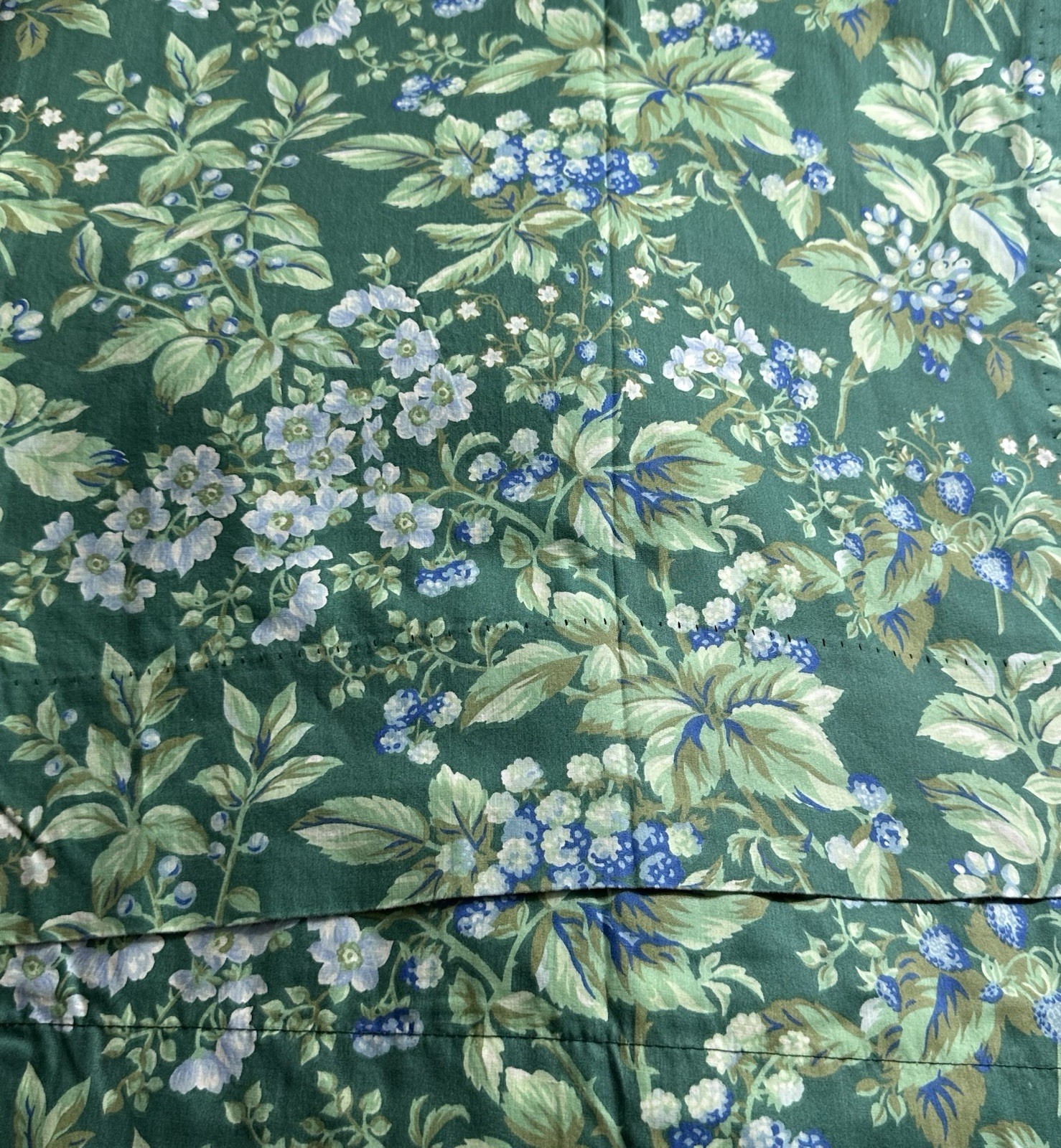 Laura Ashley Brambleberry Green Rod Pocket Lined Drape 41”x85”