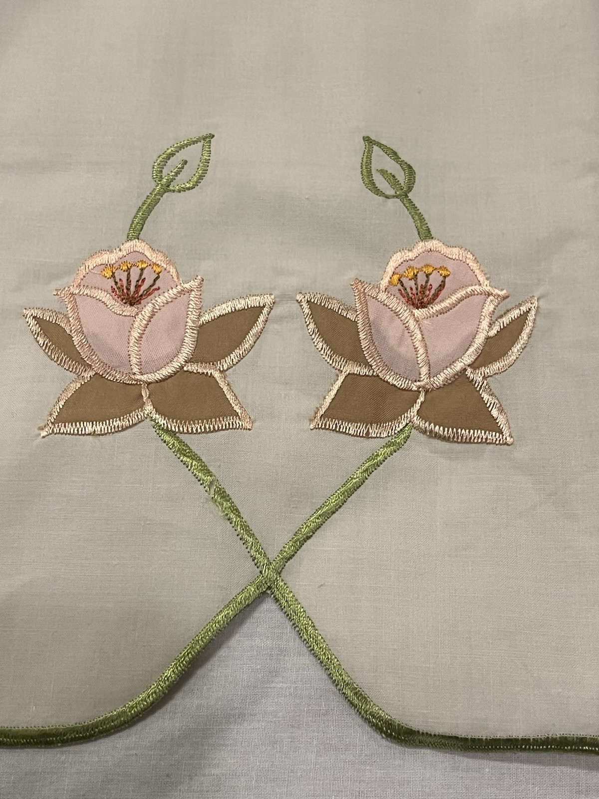 VTG Embroidered Scalloped Curtains Flowers Leaves with Tie Backs 70”x84” Spring