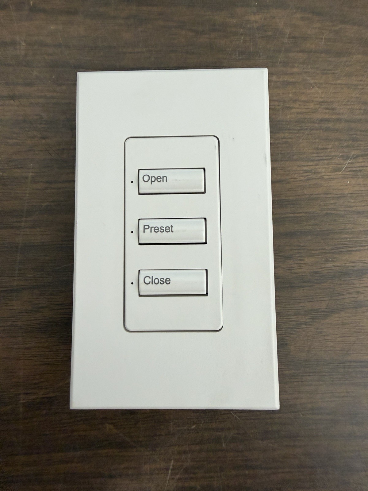 Lutron Sivoia QED SQA-3I-WH-E01 Used Conditions , Works