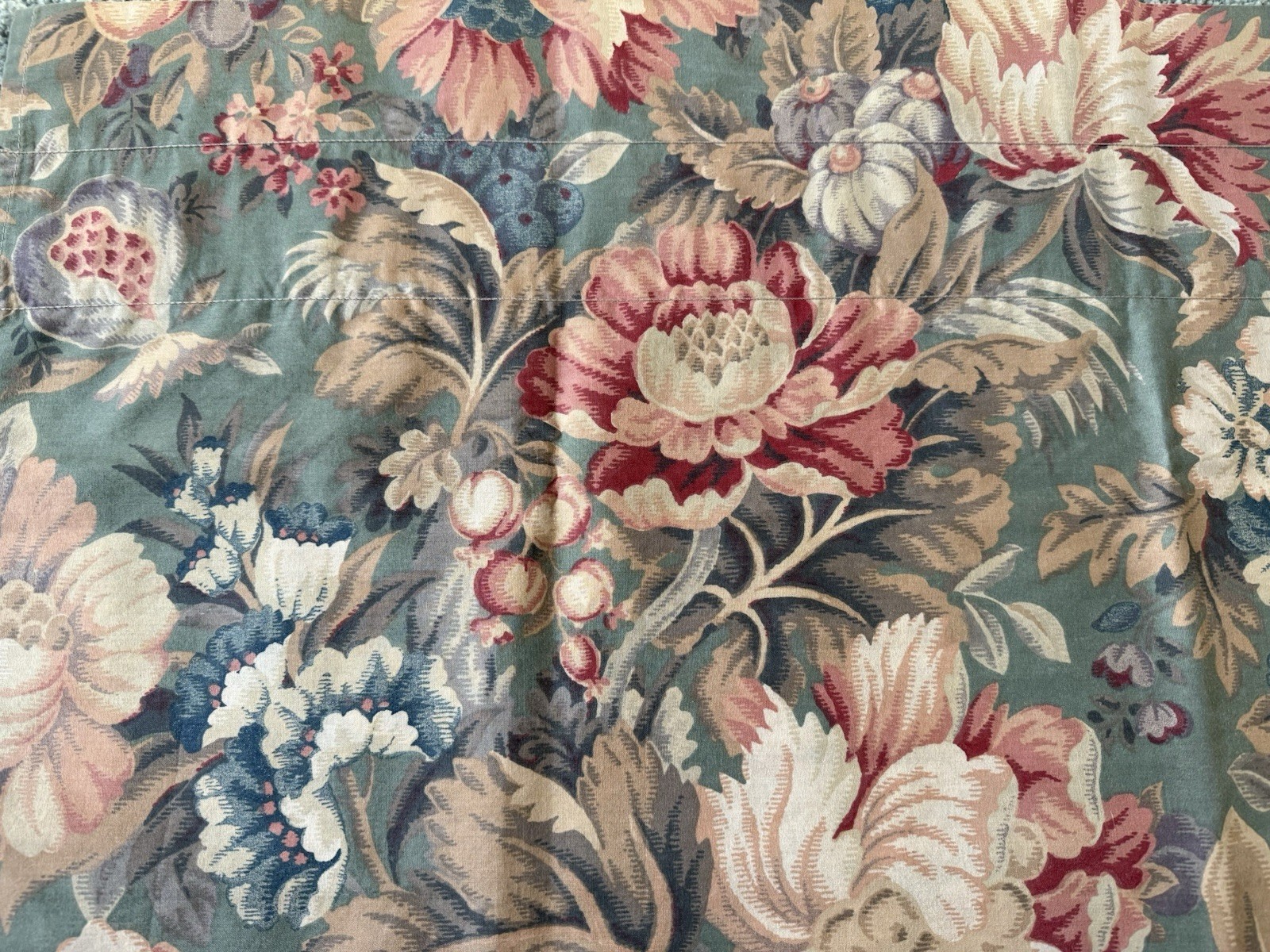 2 Crown Crafts Palais Normand Balloon Pouf Floral Fruit Valances Ea 86”X18”