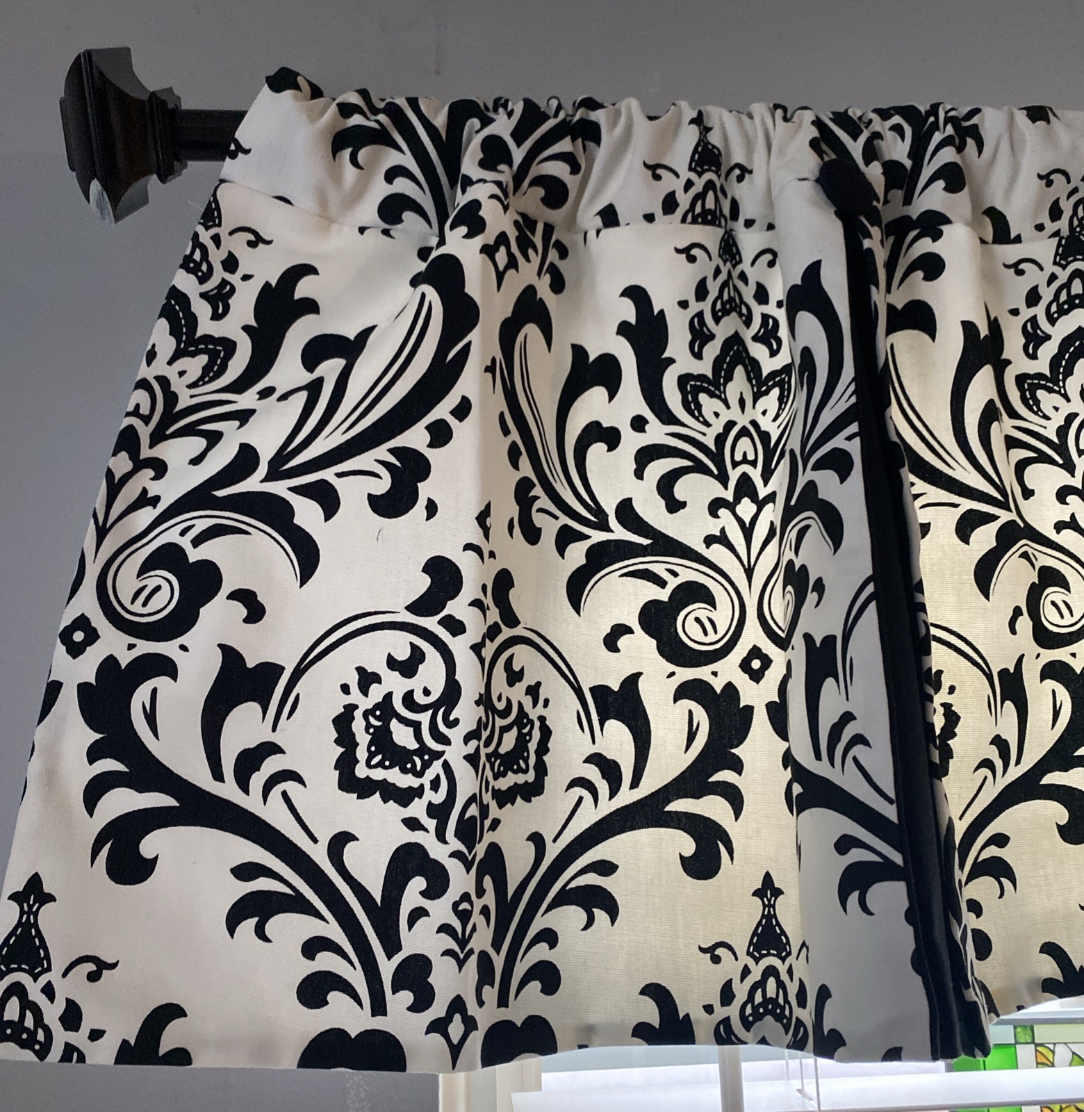 Black And White Damask Panel Pleated Button Top Curtain Valence NWOT Set Of 2