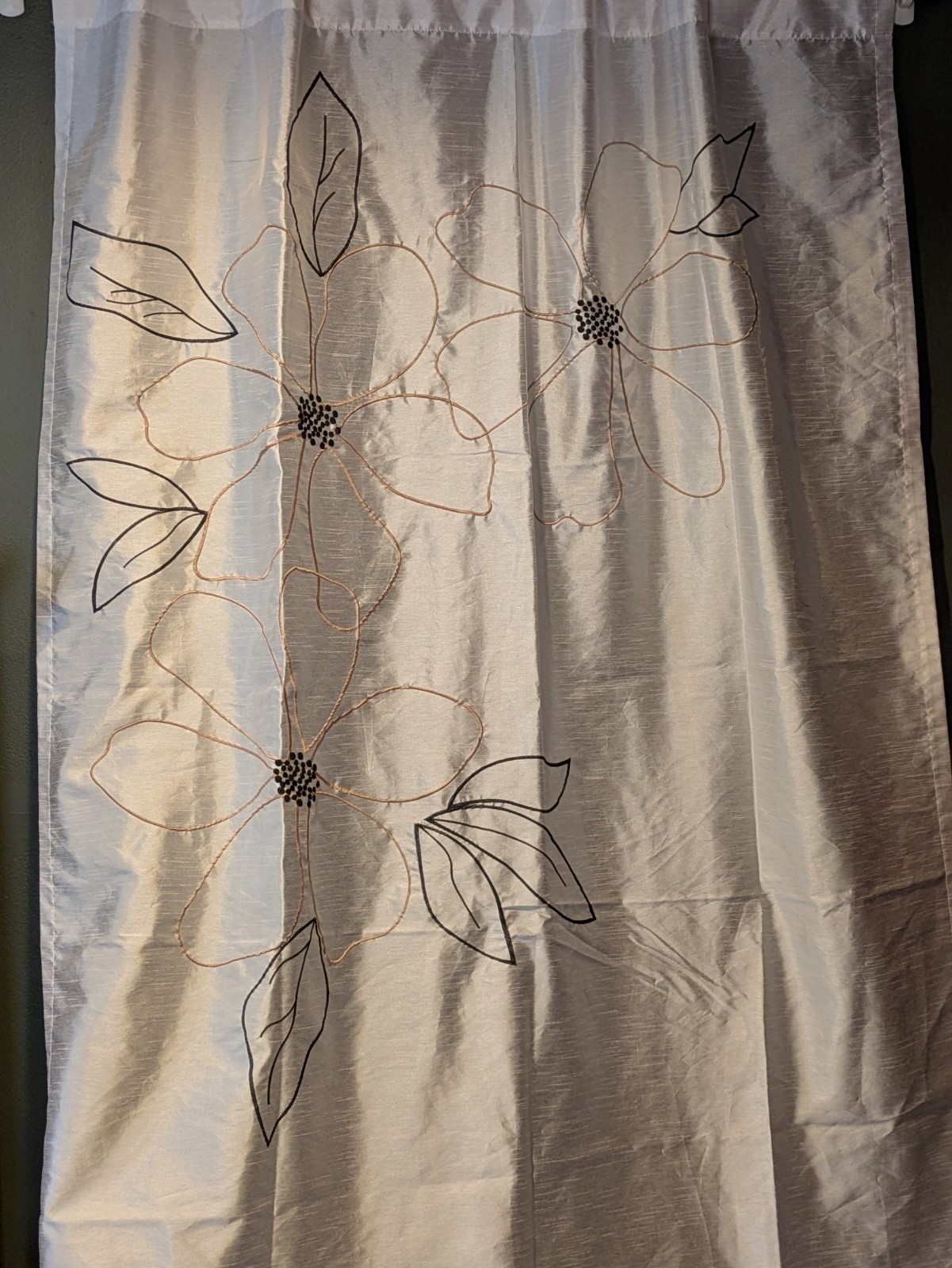 White Contemporary Drapes 2 Panels Large Embroidered Flowers Curtains 55 x 84