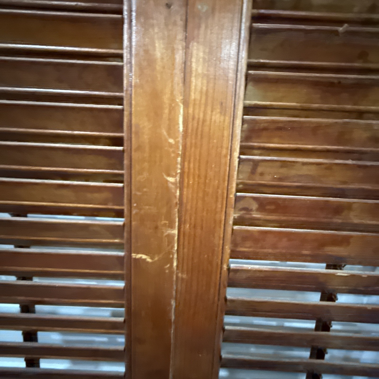 Vintage Plantation Window Shutters 2 Sets 28”Hx39”W Wood Interior Louver Brown.