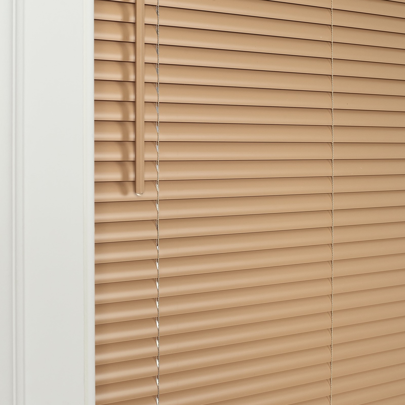 1″ Cordless Vinyl Room Darkening Mini Blinds, Khaki, 23″W X 48″L