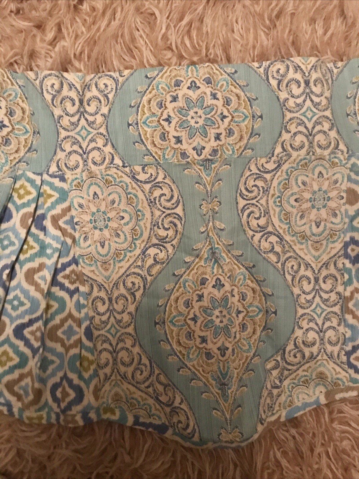 Waverly Home Classics Wavy Pleated Valance 53”x19” Medallion Floral Aqua Blue