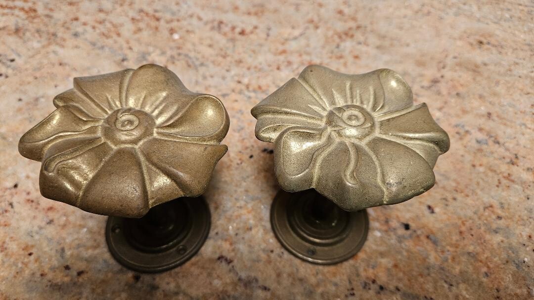 Brass Vintage flower Curtain Hold Tie Backs Heavy Art Deco Interior Designer