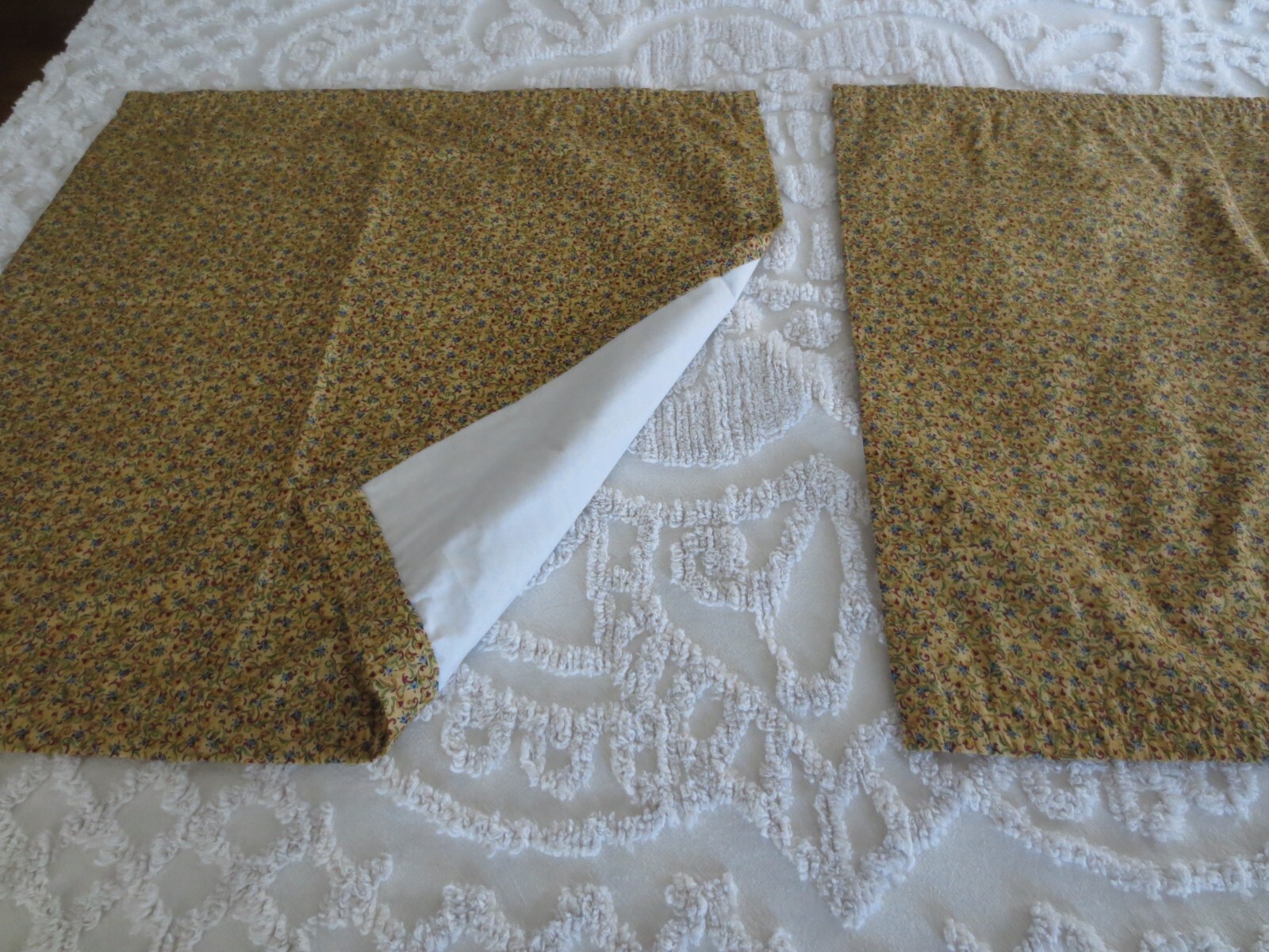 2 Handmade LINED Coordinating JIM SHORE COTTON VALANCE PANELS w/Pockets-24″x 23″