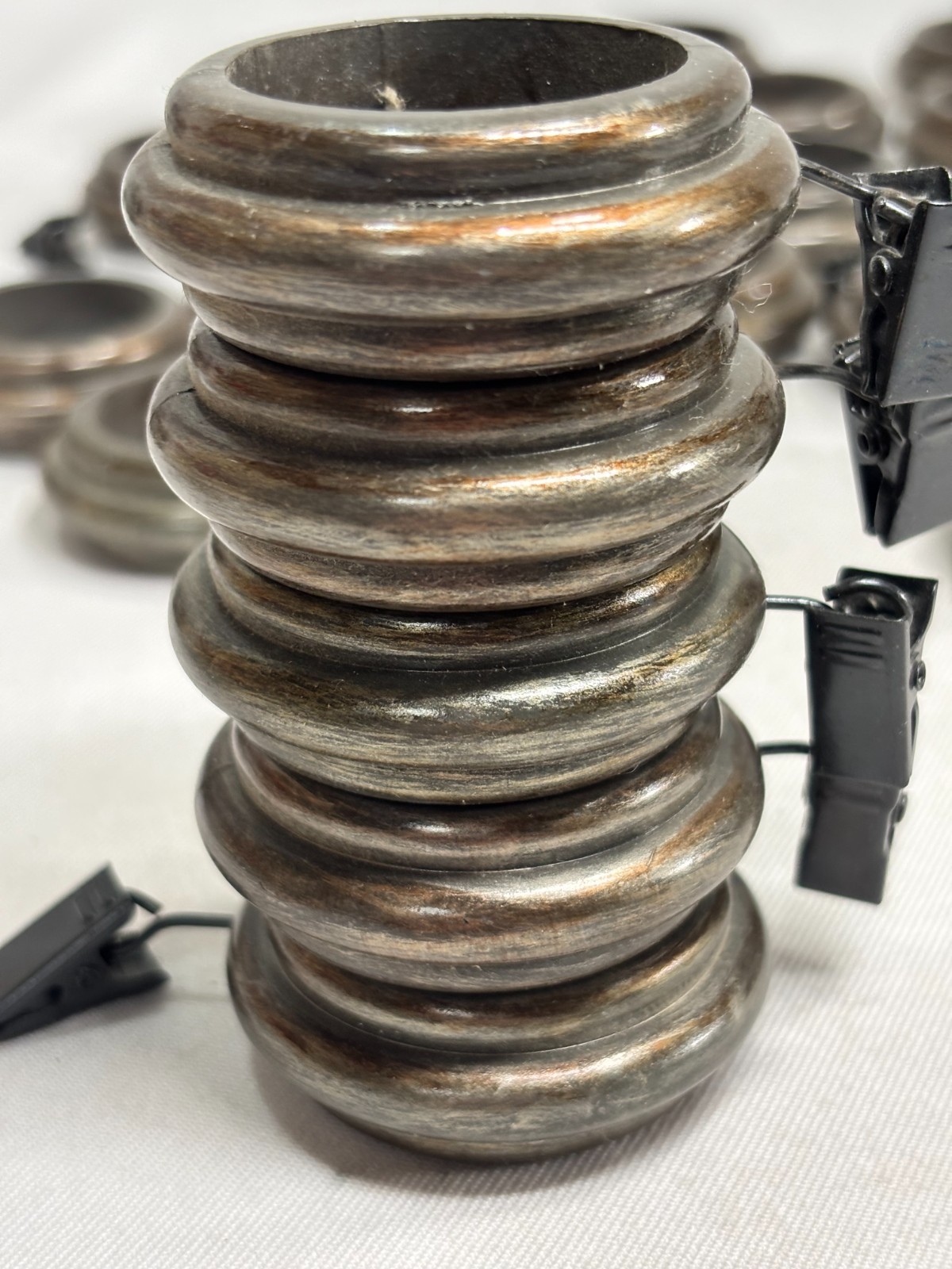 Set of 28 Café Curtain Rod Clip Rings – inside dia. for rod is 1.25″ – RESIN