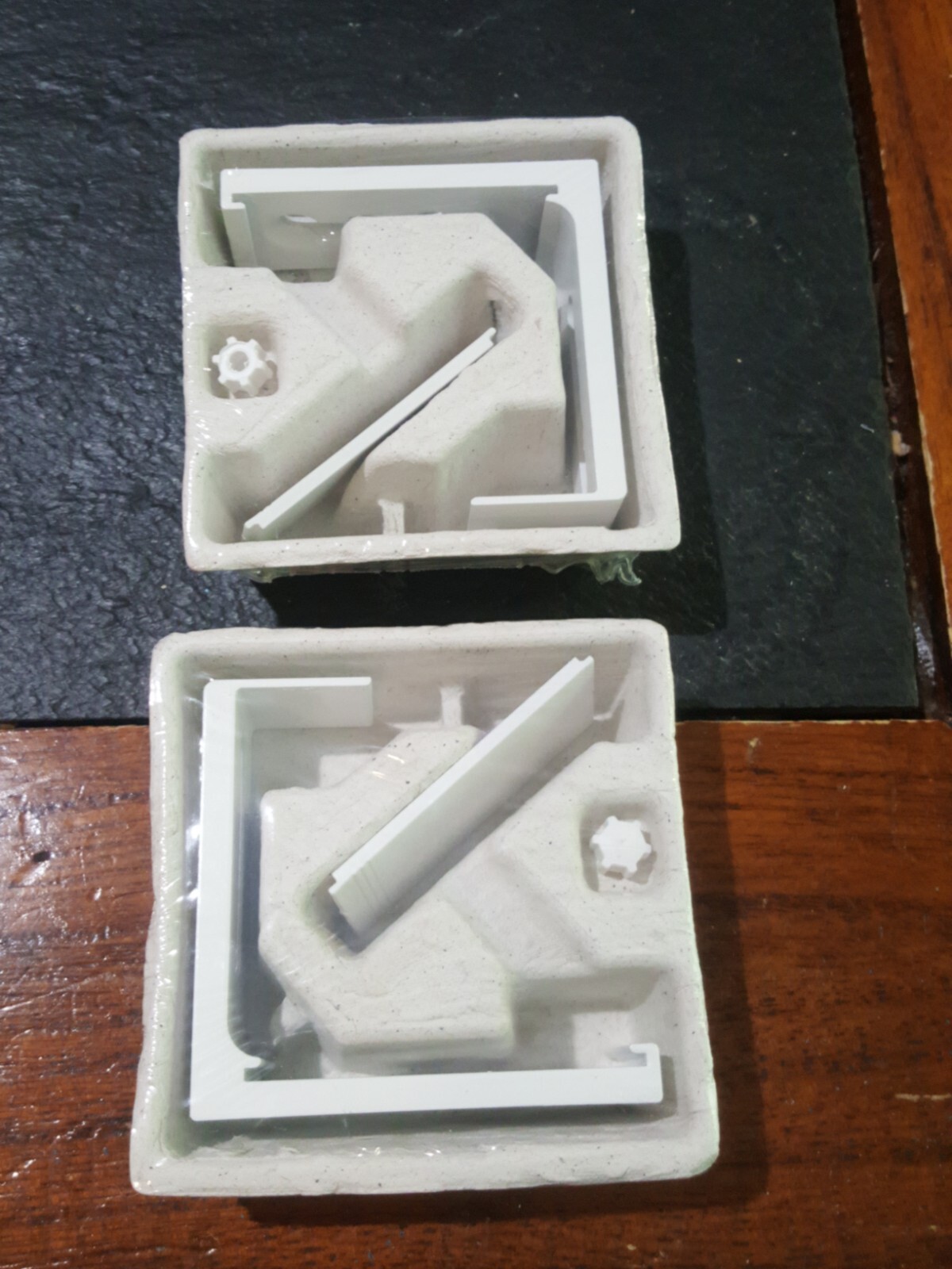 2 x Ikea VIDGA Wall Bracket Metal, White, 2 ¼” 102.991.51 – NEW
