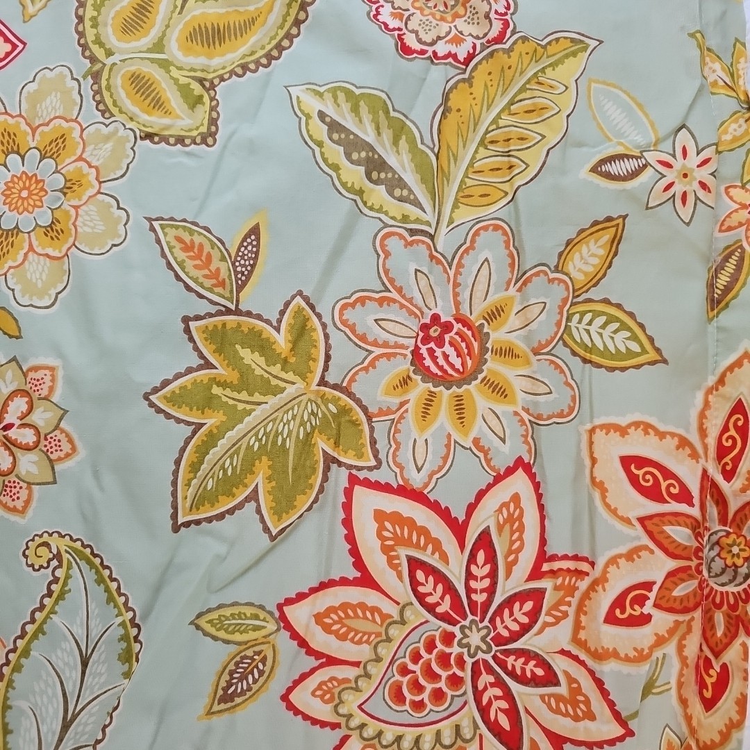 Waverly Charismatic Honeysuckle 2 Curtain Panels & 1 Valance Jacobean Floral