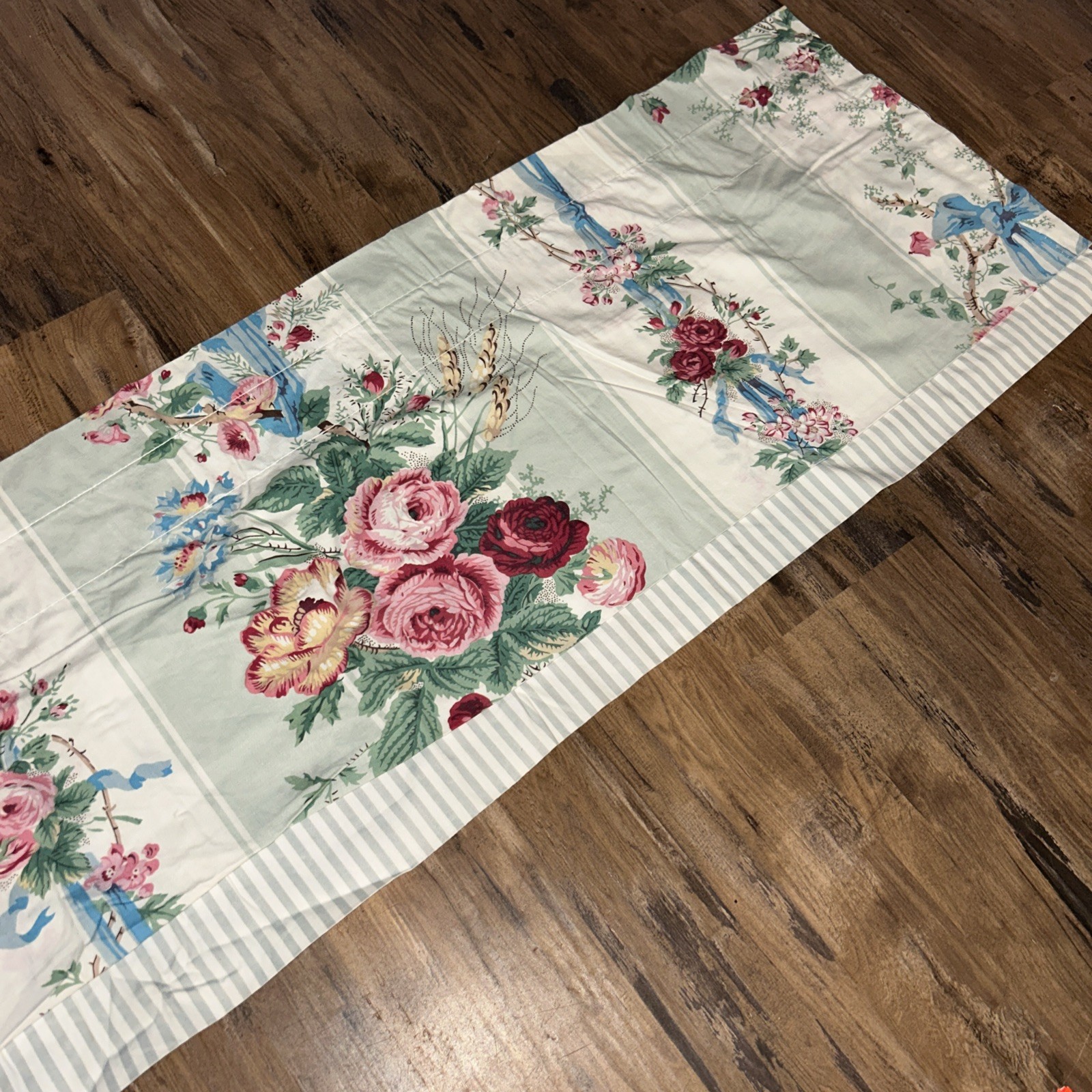 Cottage Core Croscill Mint & Pink Cabbage Roses Bows Valance Altered 84×19”