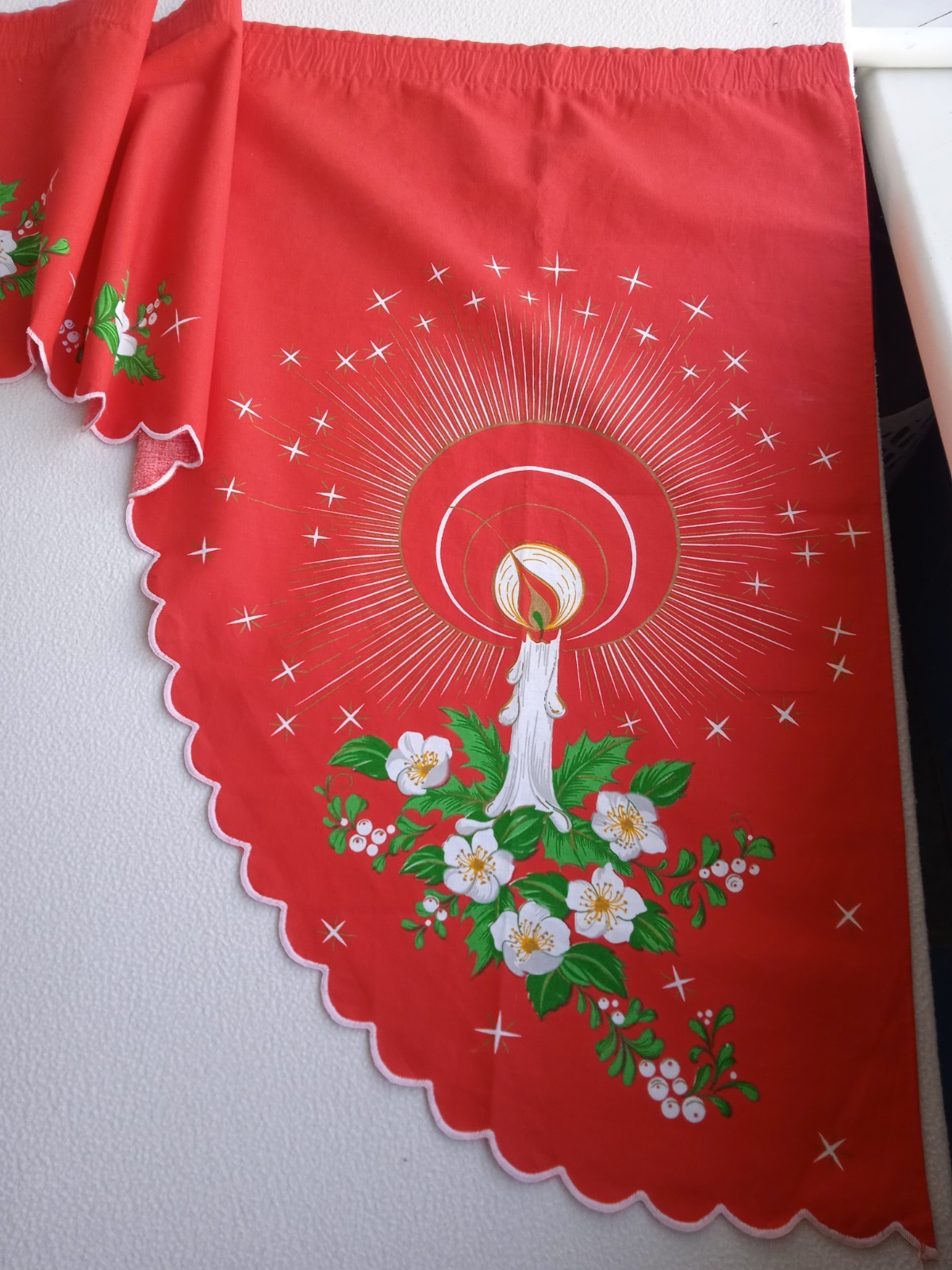 Vintage Christmas Red Cotton Valance with Candle & Flower Pattern Made in Brazil