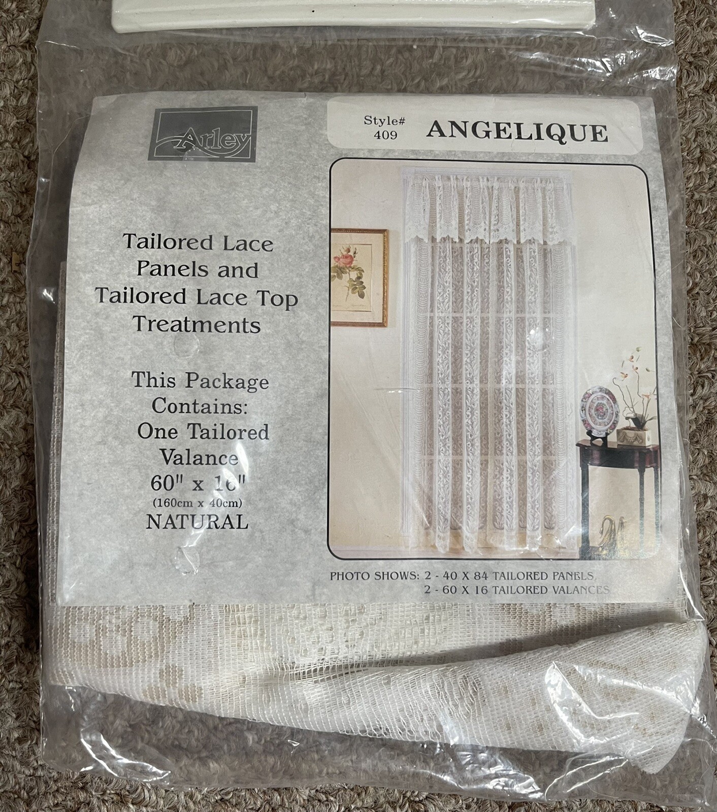 1980s Shabby Chic Arley Valance Floral Lace Design 60”Wx16”L Antique White New