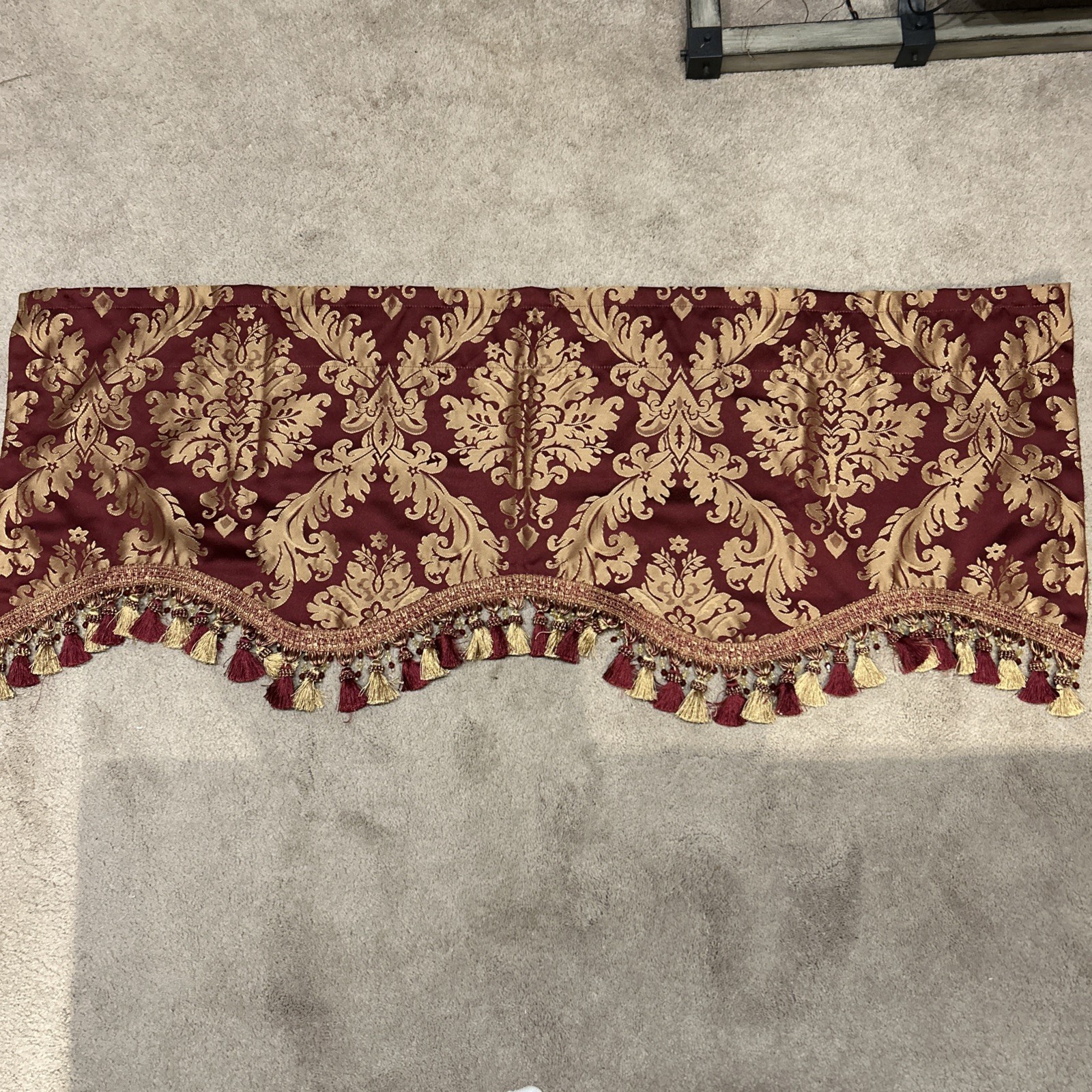 Vintage Croscill Home Maroon And Gold Window Swag Valances! 51” W X 17”L