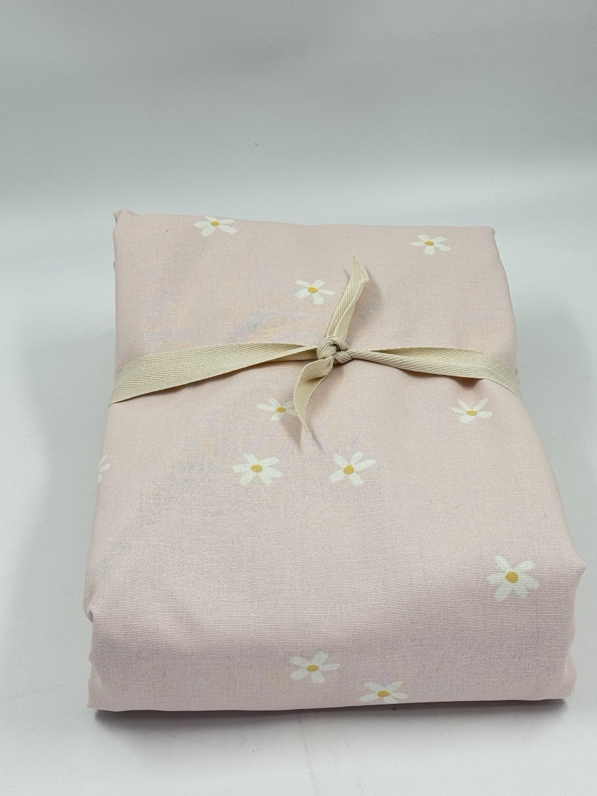New West Elm Kids Tiny Daisy Blackout Curtain, 48 x 96 Peach /Pink / Blush, FLAW