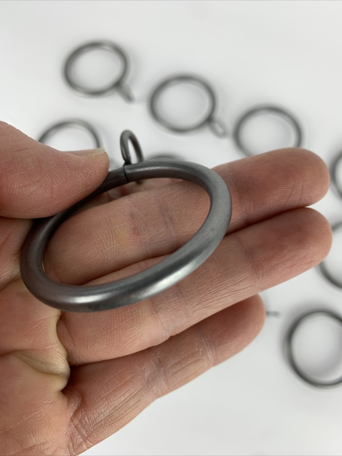 Lot of 12 Drapery Curtain Rings metal pewter finish for 1 1/4″ rod