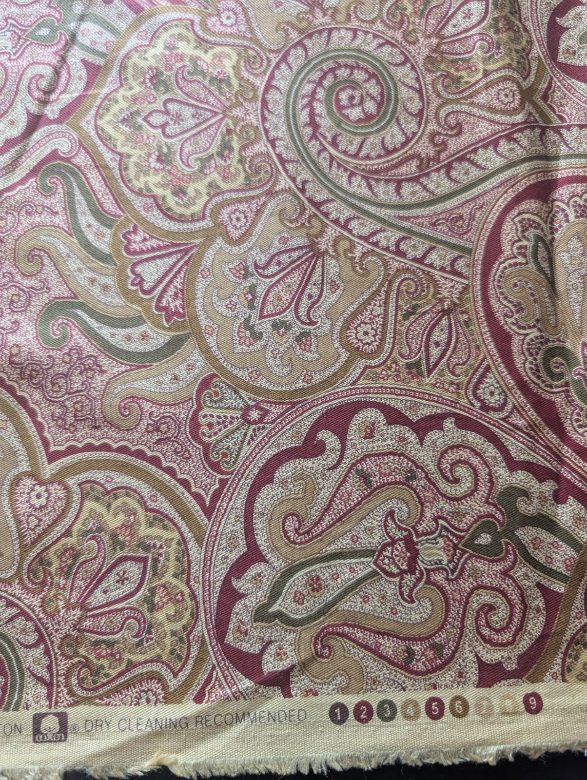 Waverly Paddock Shawl Valance. 100% Cotton. Fabric By The Yard . 55″ Wide