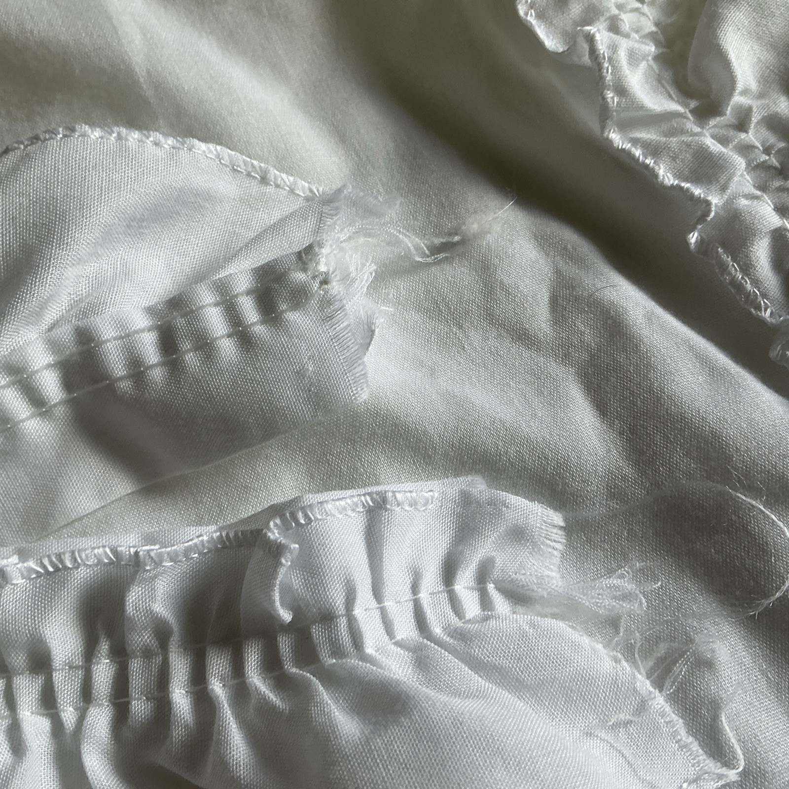 (1 Set + Tiebacks) Vintage White Ruffle Cafe Curtains 28×58” Each A42