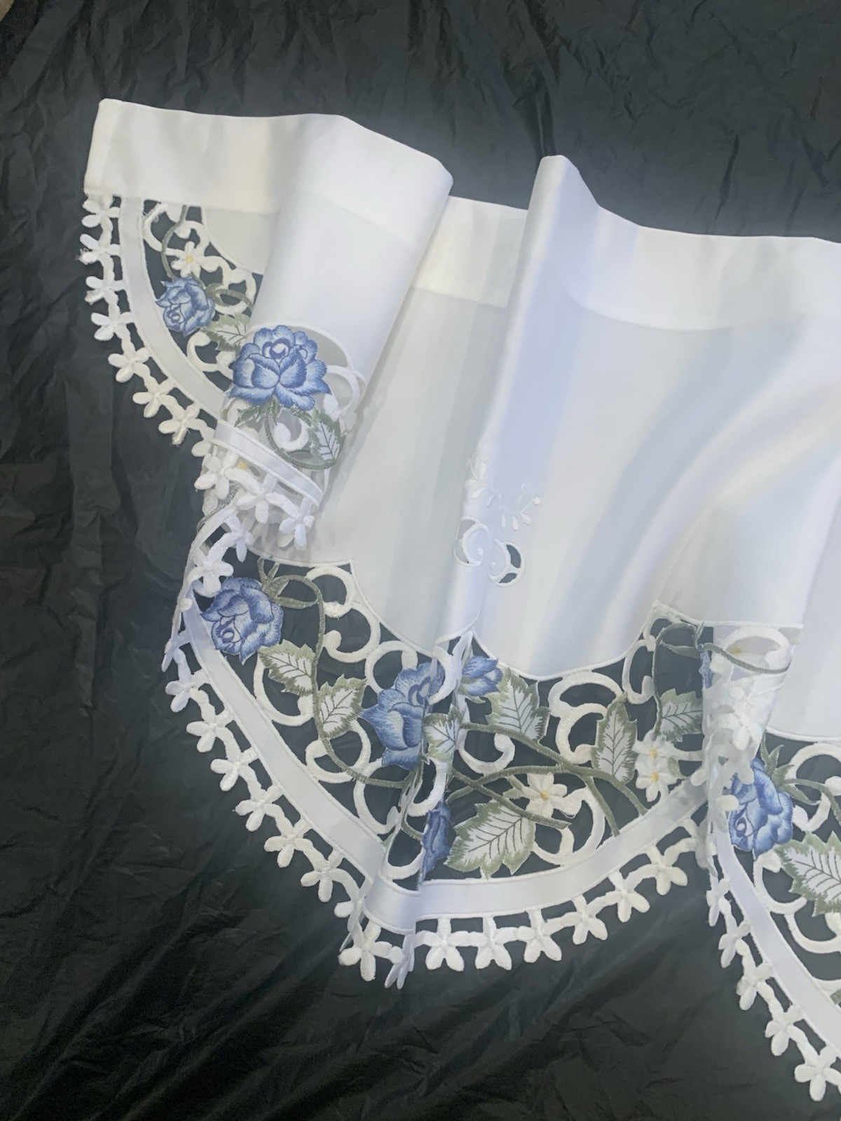 Embroidered White/Blue Scalloped Valance 88”x 18.5”
