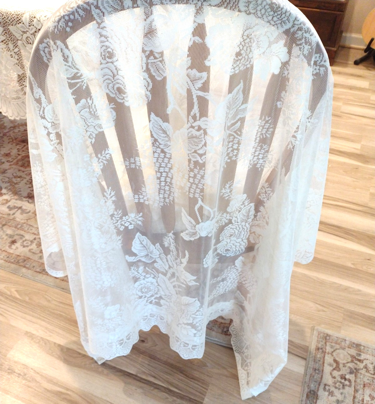 Set of 2 Vintage Sheer Cream Floral Lace Curtain Panels 54″ x 84″ each