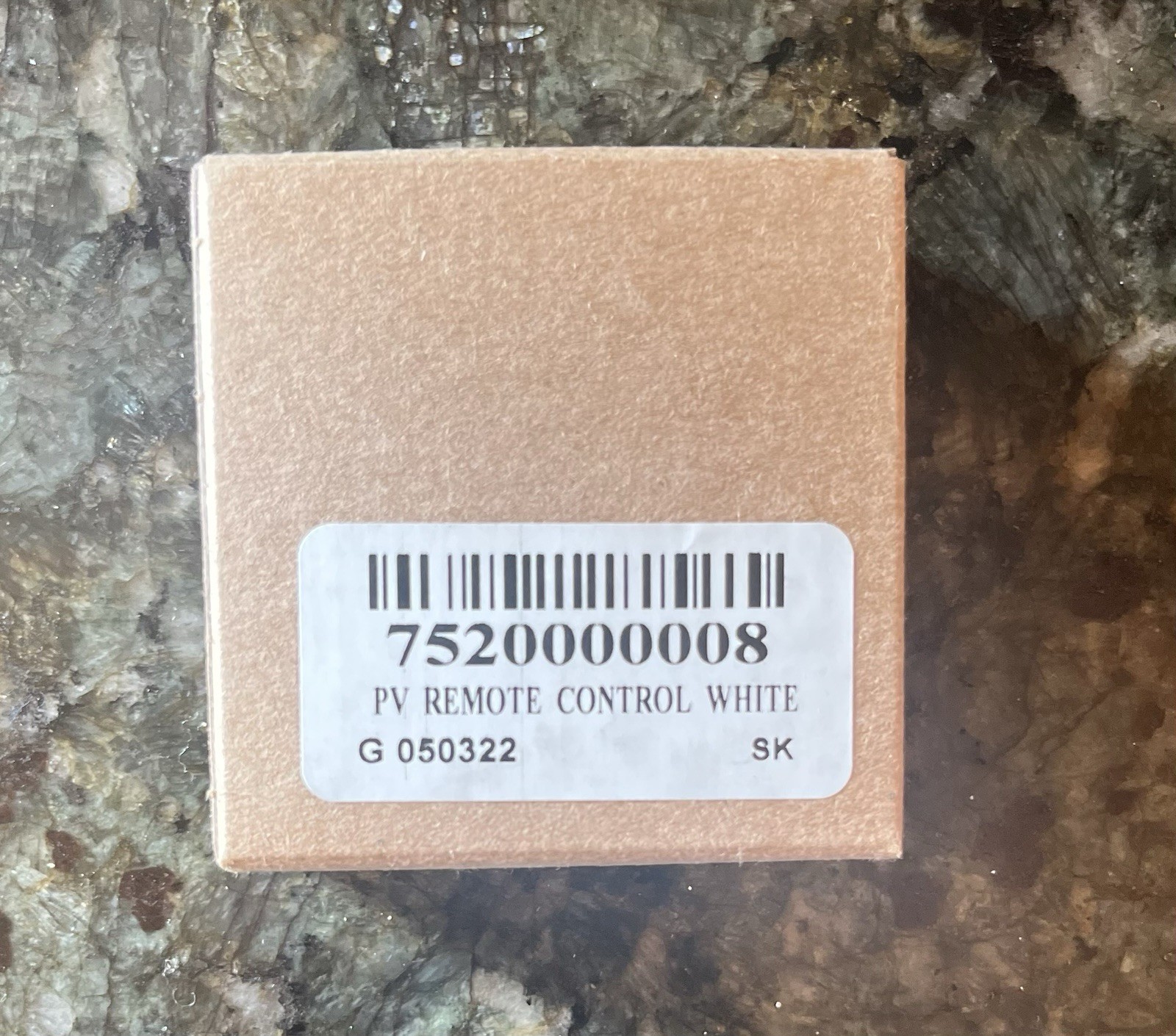 NEW Hunter Douglas Gen 2 Powerview Remote Control ONLY – White – FREE SHIPPING