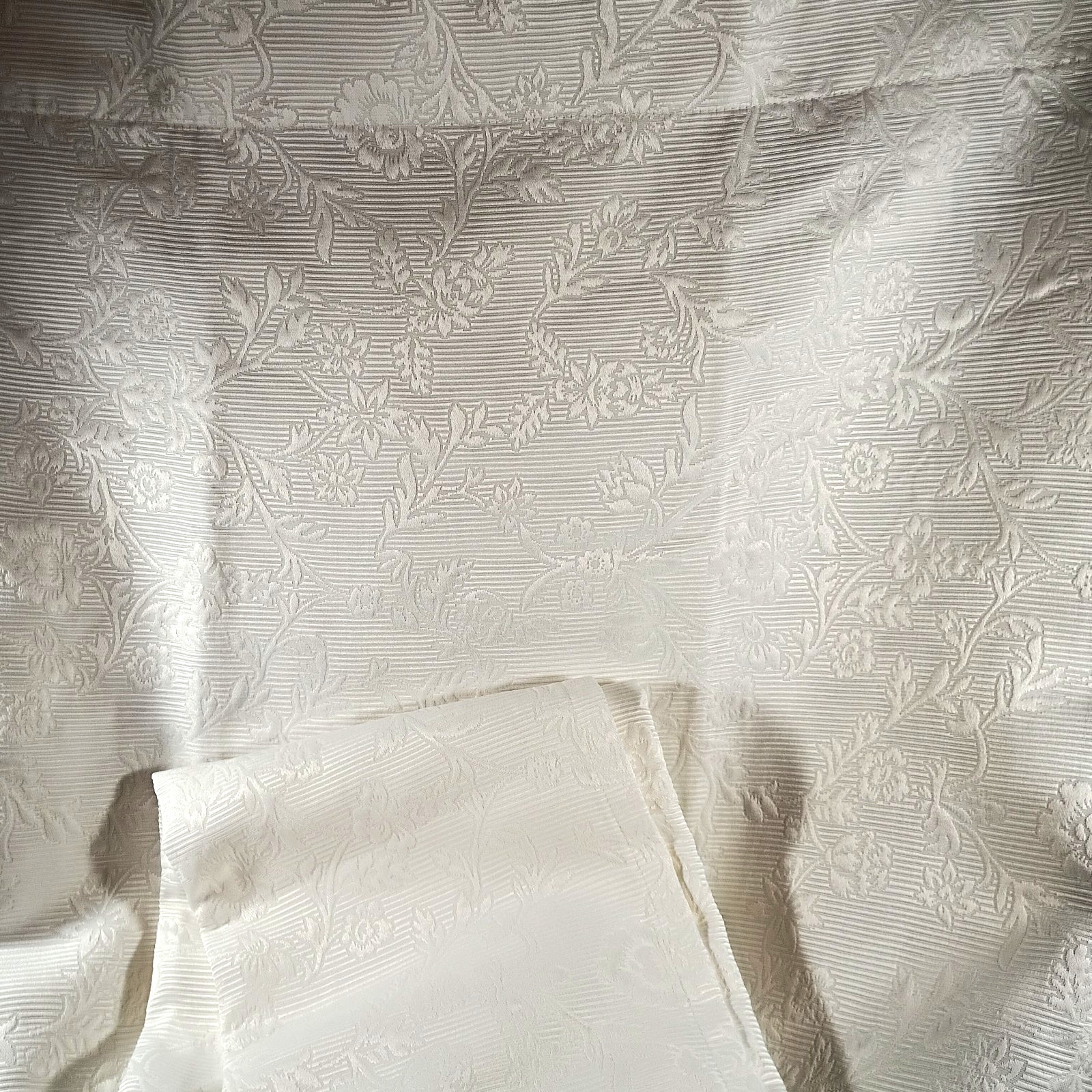 Set of 4 IKEA White Heavy Extra Long Blekviva Floral Jacquard Curtains 57×98 in
