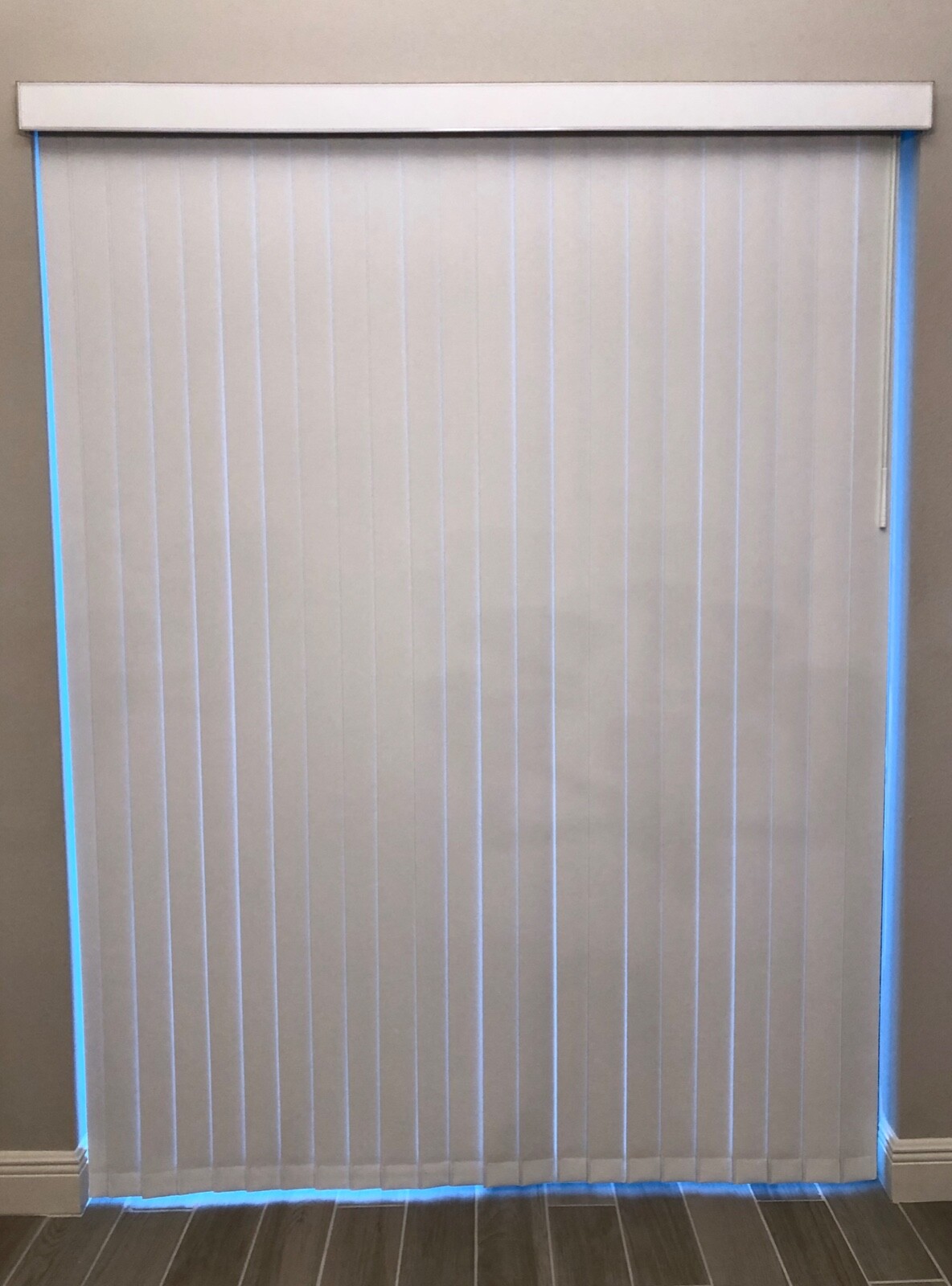 NEW White/ Off White Fabric Vertical Blinds
