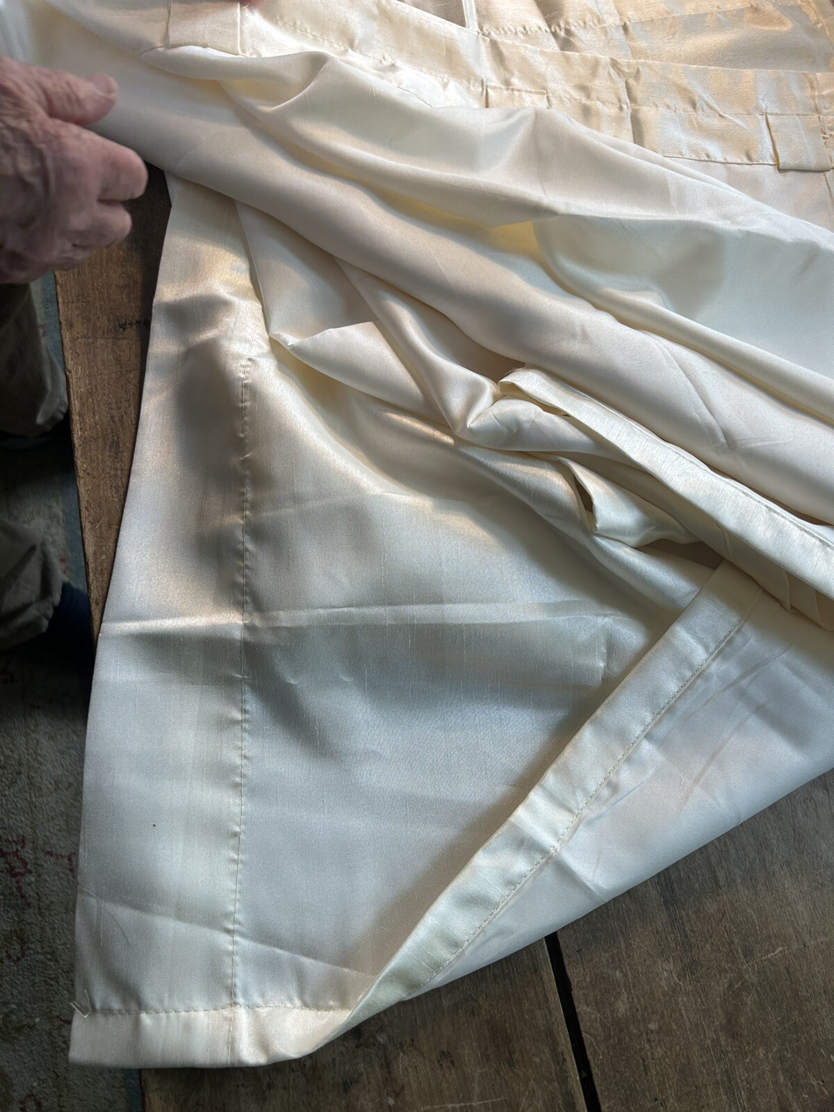 108″x53″) Satin Window Fully Lined Curtain Panel Off White. 1 Curtain.